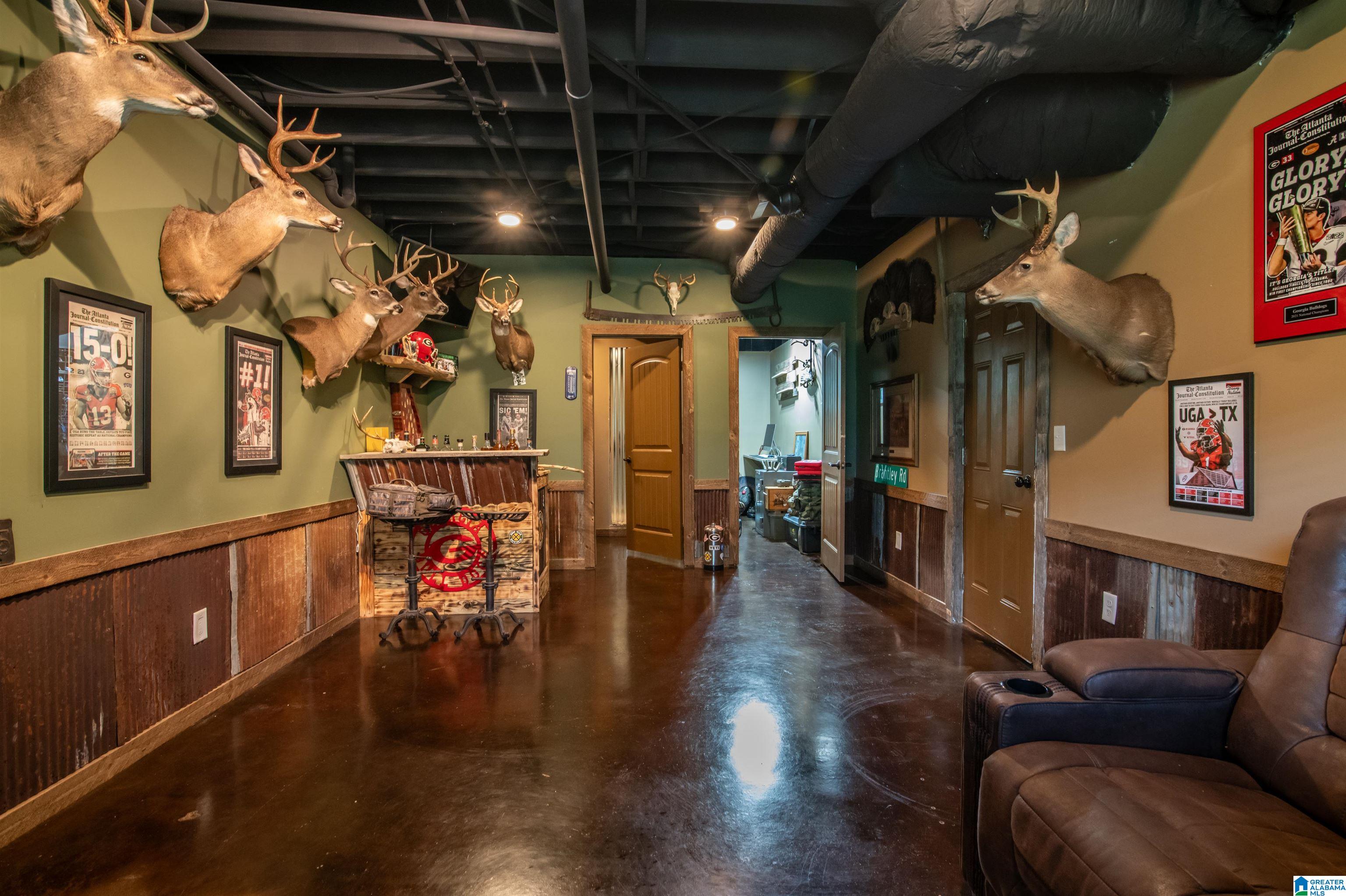 155 LAKESIDE DRIVE