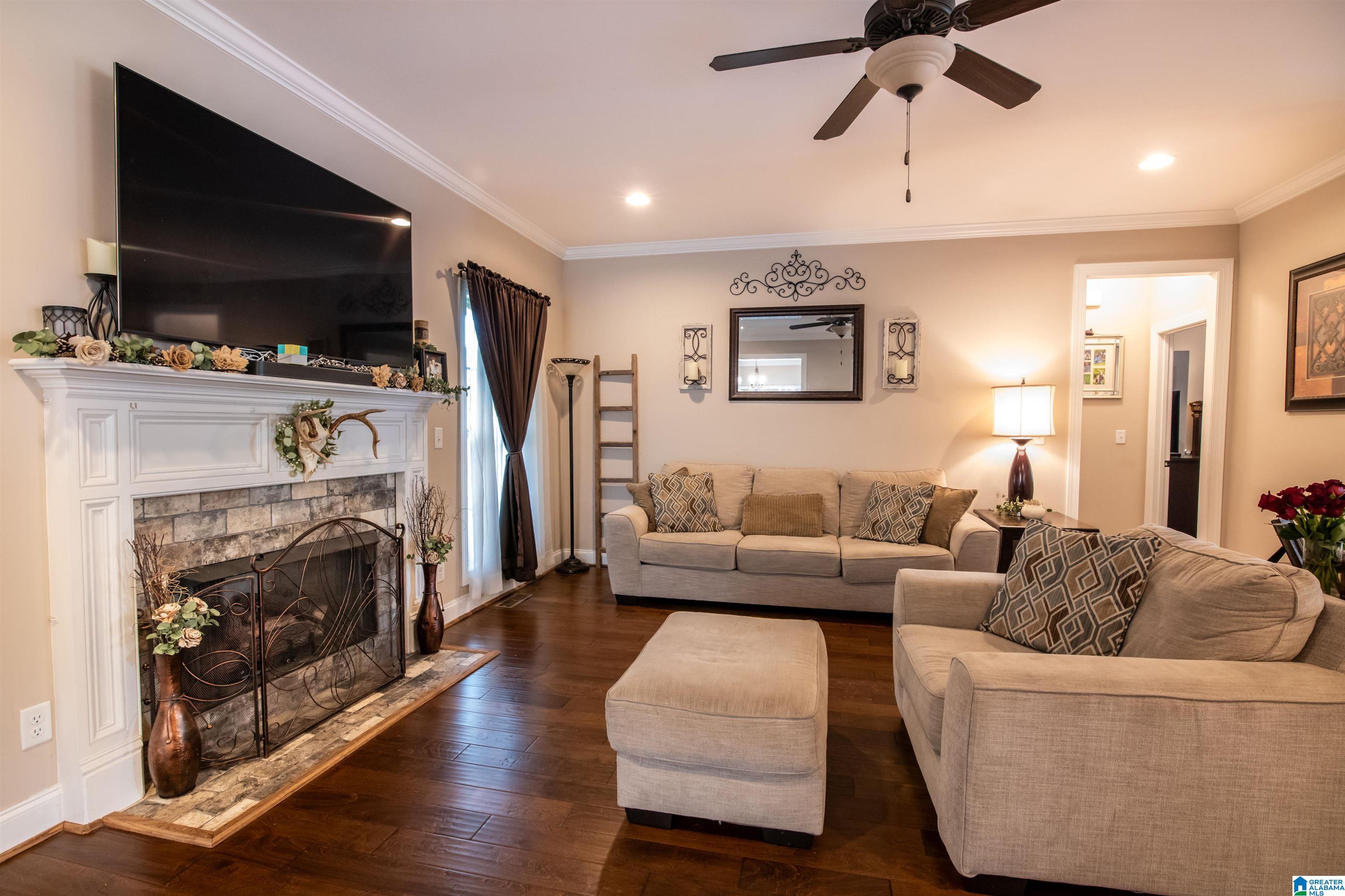 155 LAKESIDE DRIVE