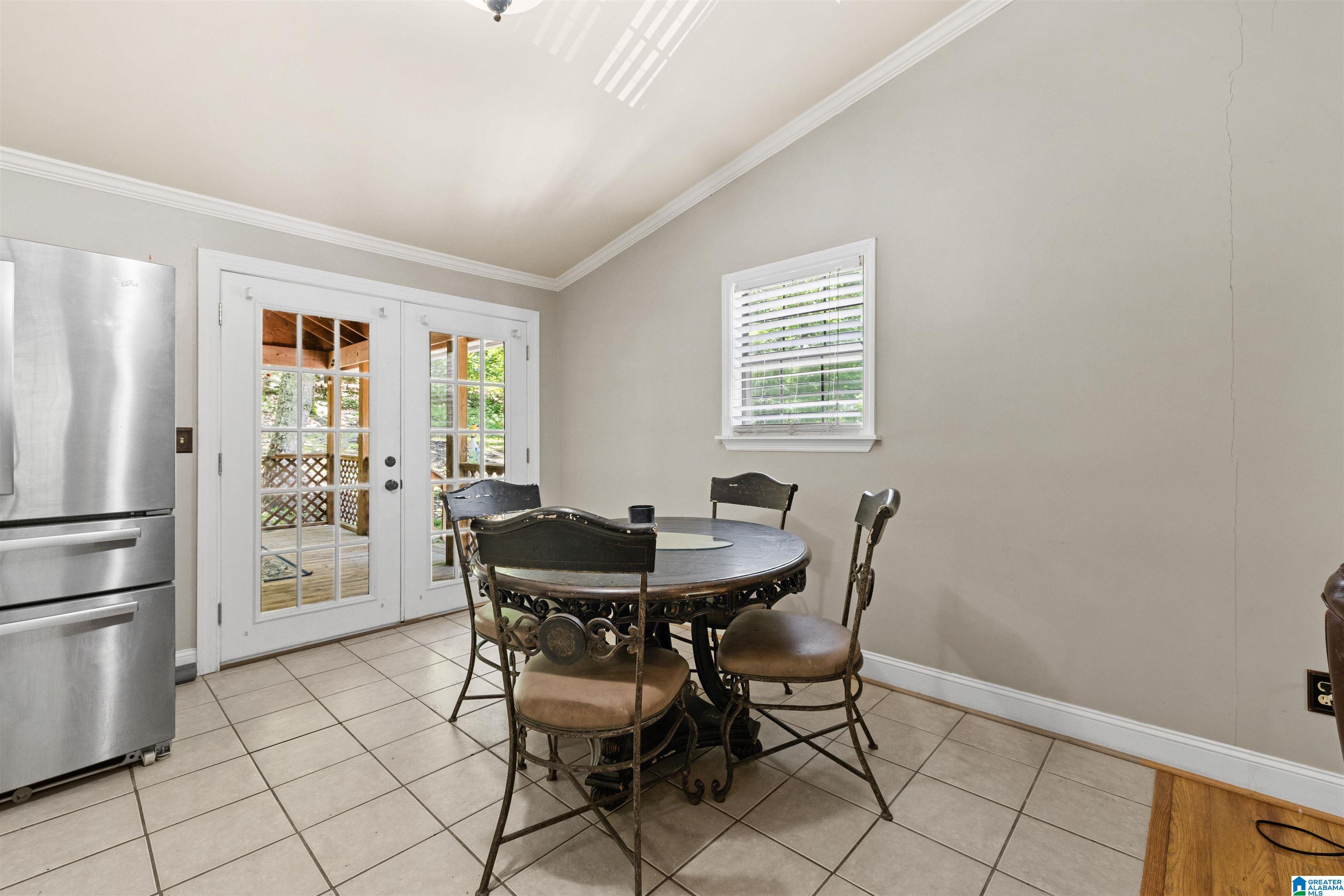 426 OAK RIDGE ROAD