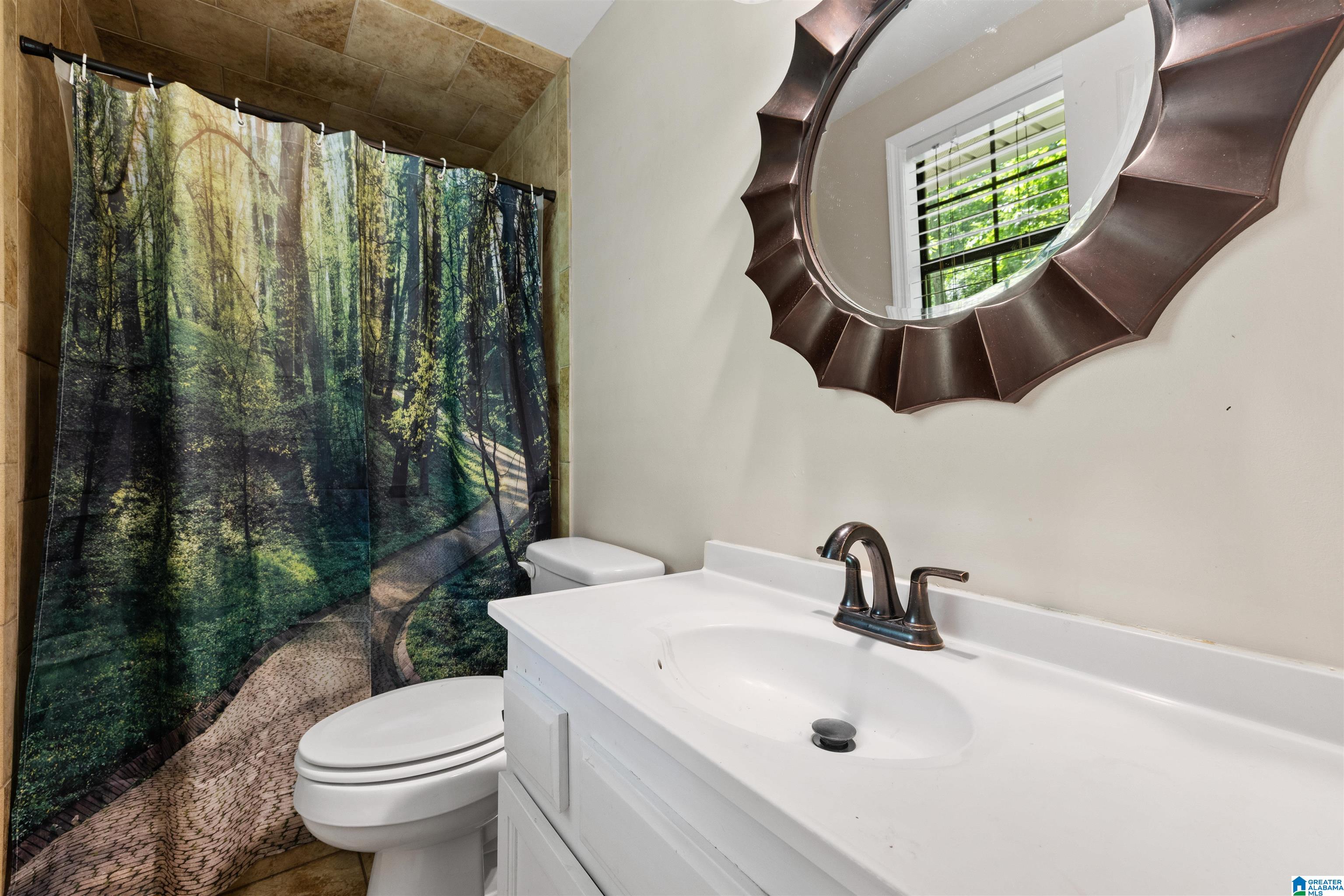 426 OAK RIDGE ROAD
