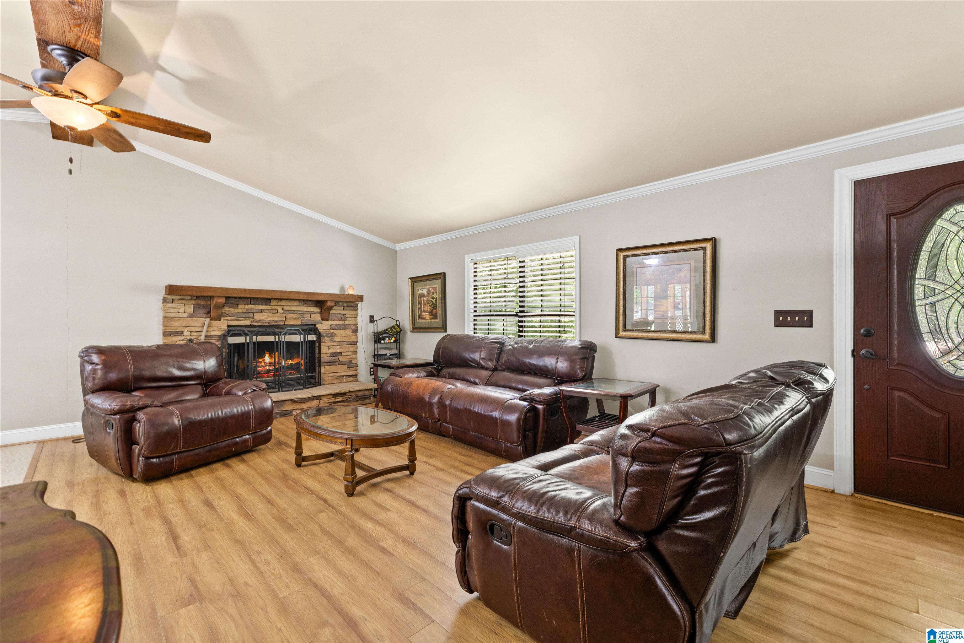 426 OAK RIDGE ROAD