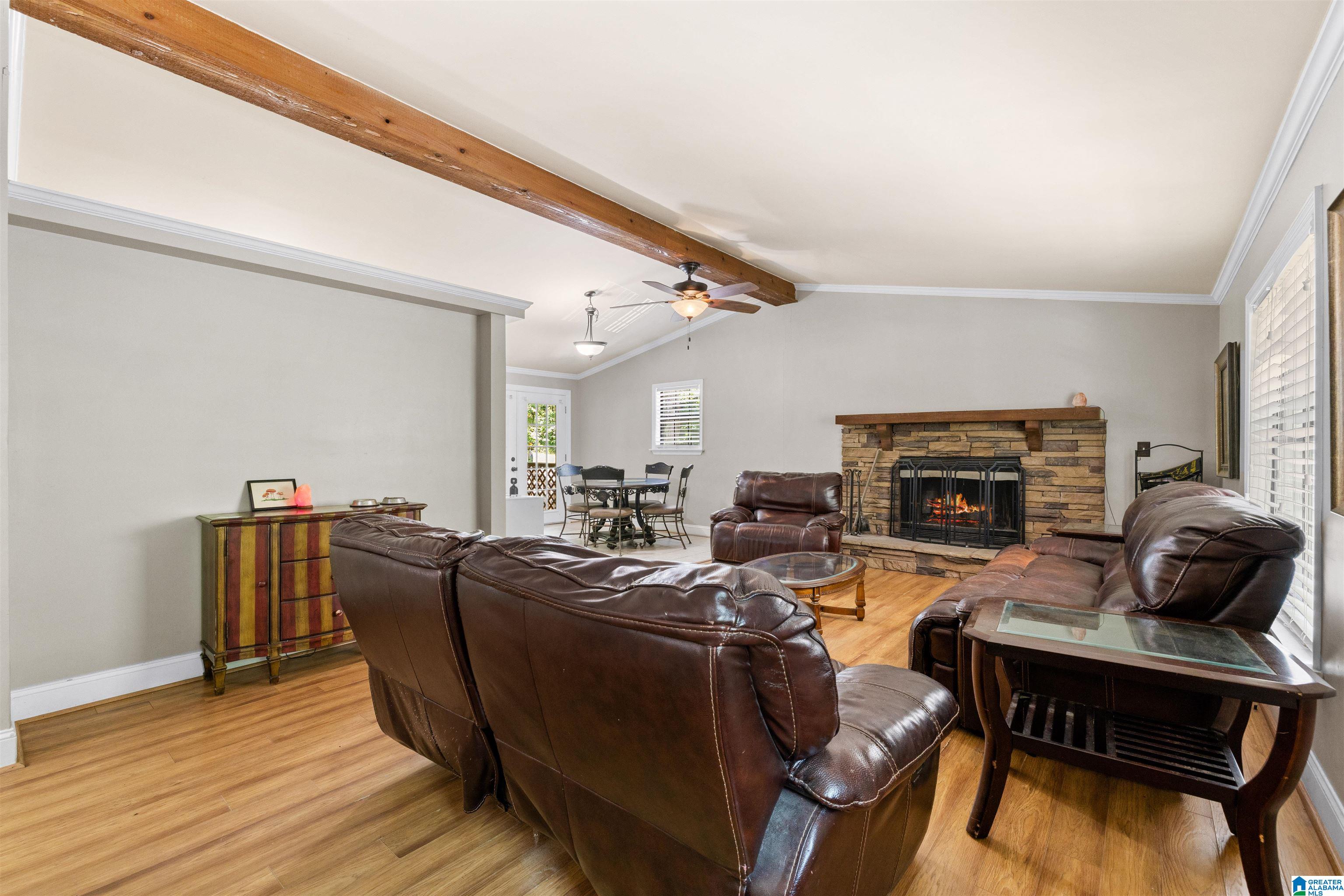 426 OAK RIDGE ROAD