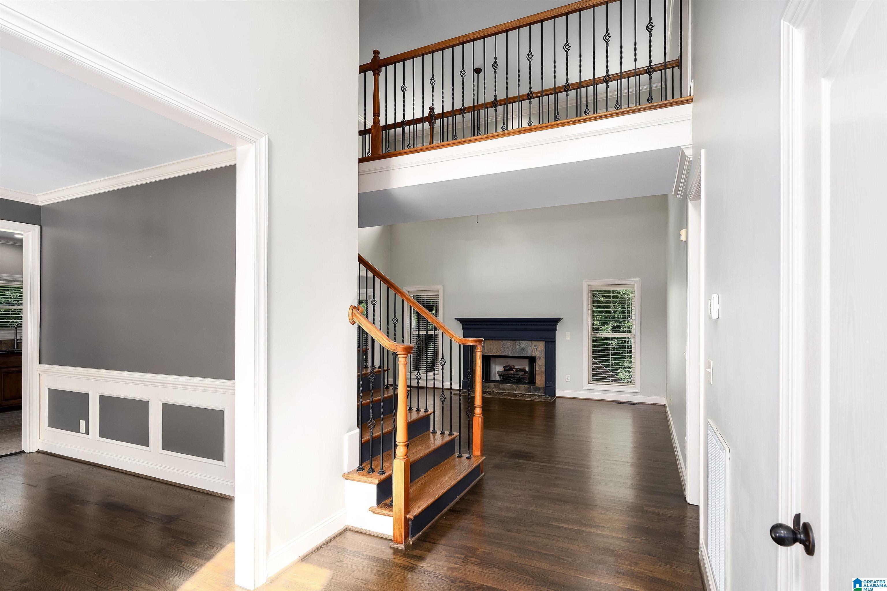 542 CODY CIRCLE