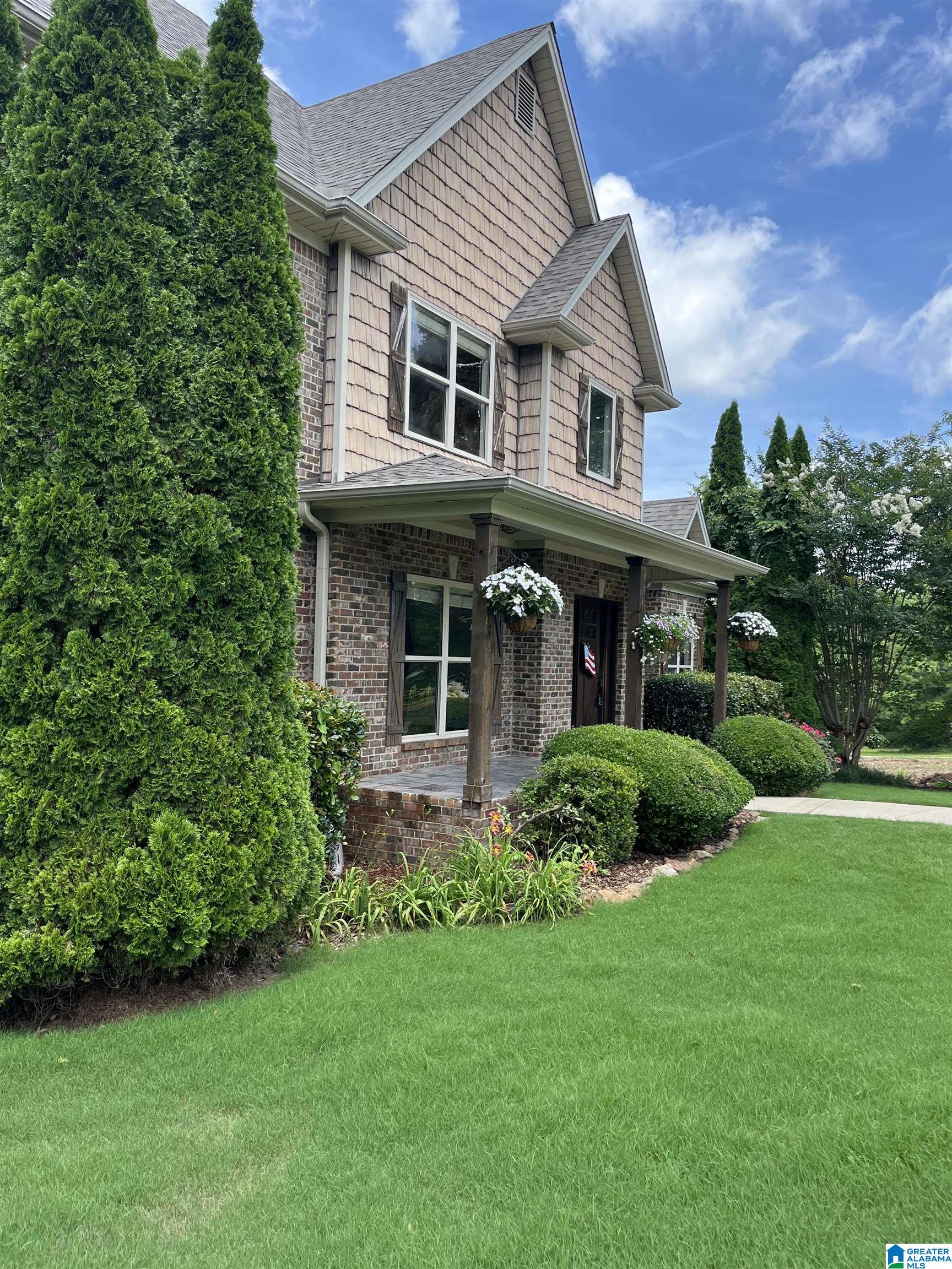 542 CODY CIRCLE
