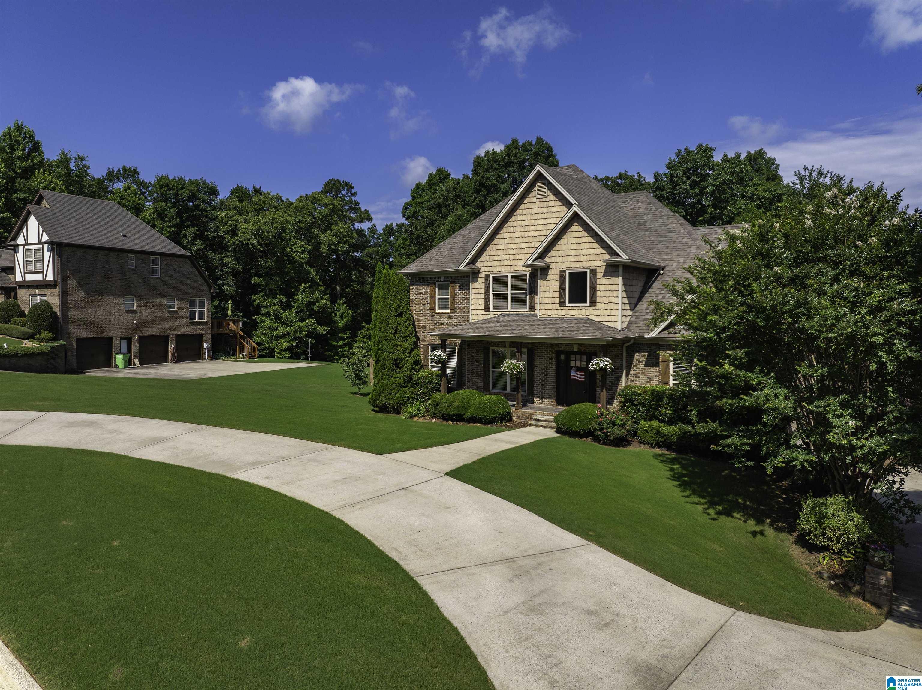 542 CODY CIRCLE