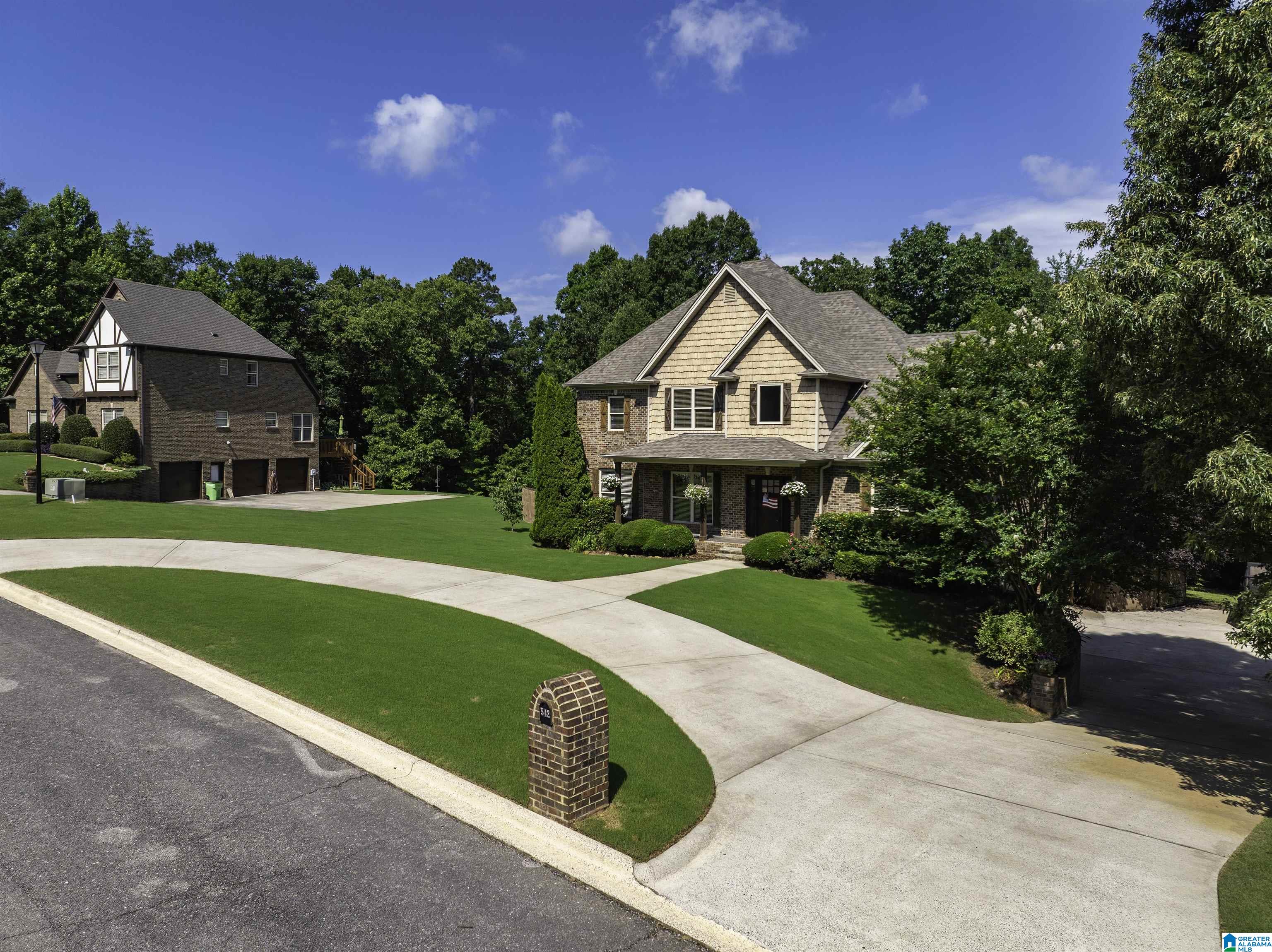 542 CODY CIRCLE