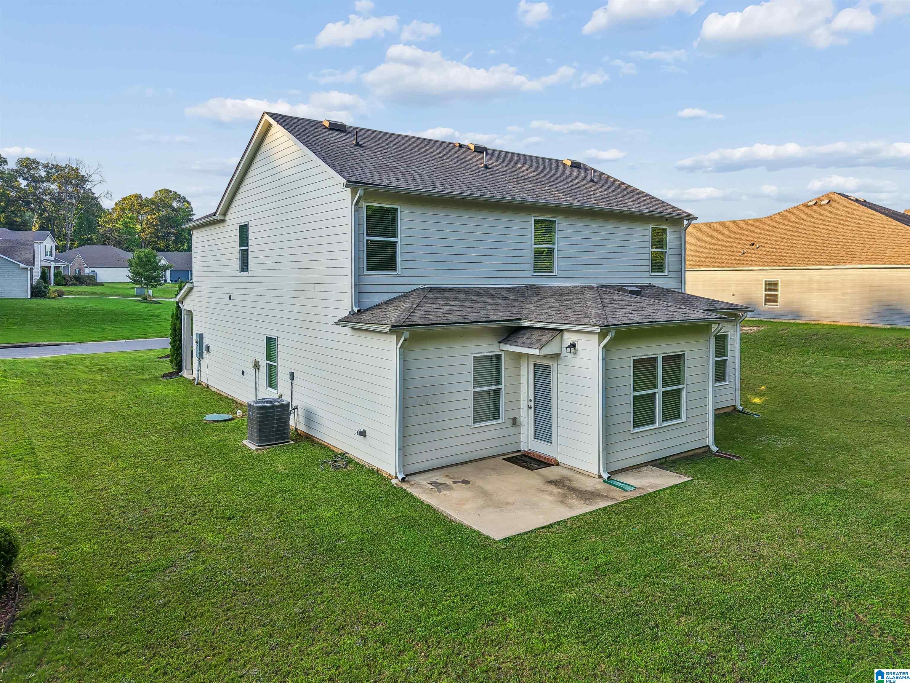 1193 MOUNTAIN LAUREL CIRCLE