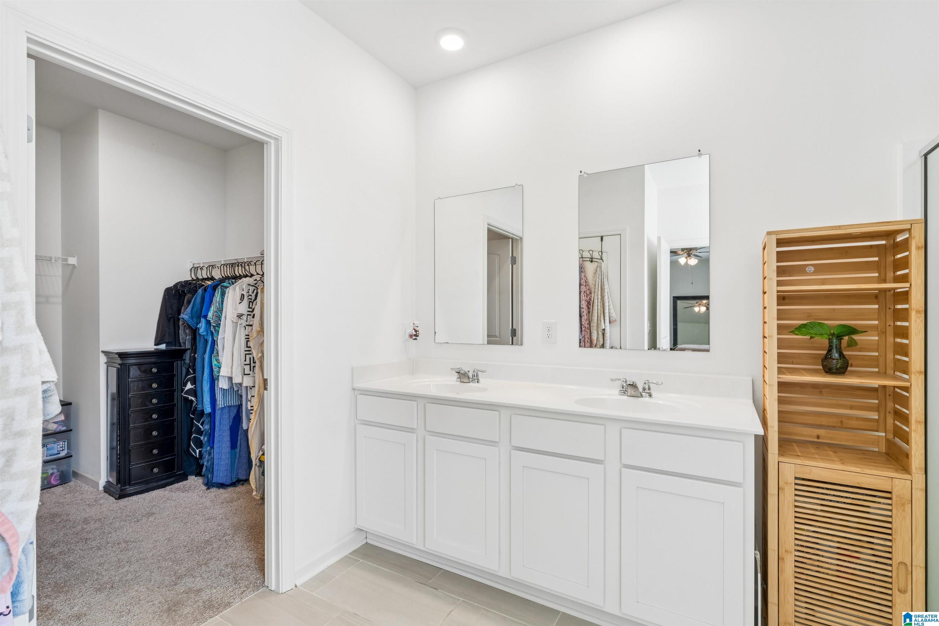 1193 MOUNTAIN LAUREL CIRCLE