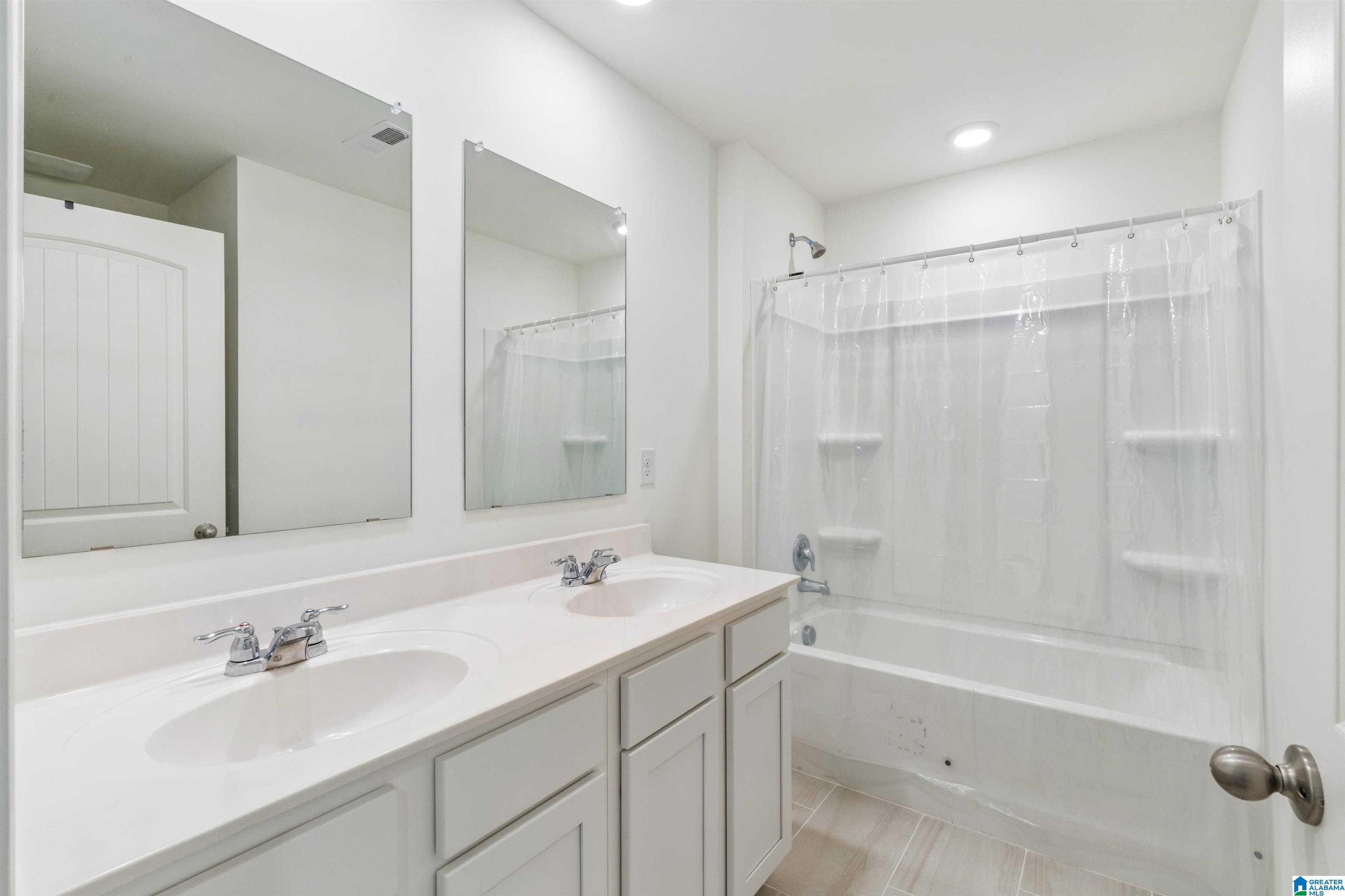 1193 MOUNTAIN LAUREL CIRCLE