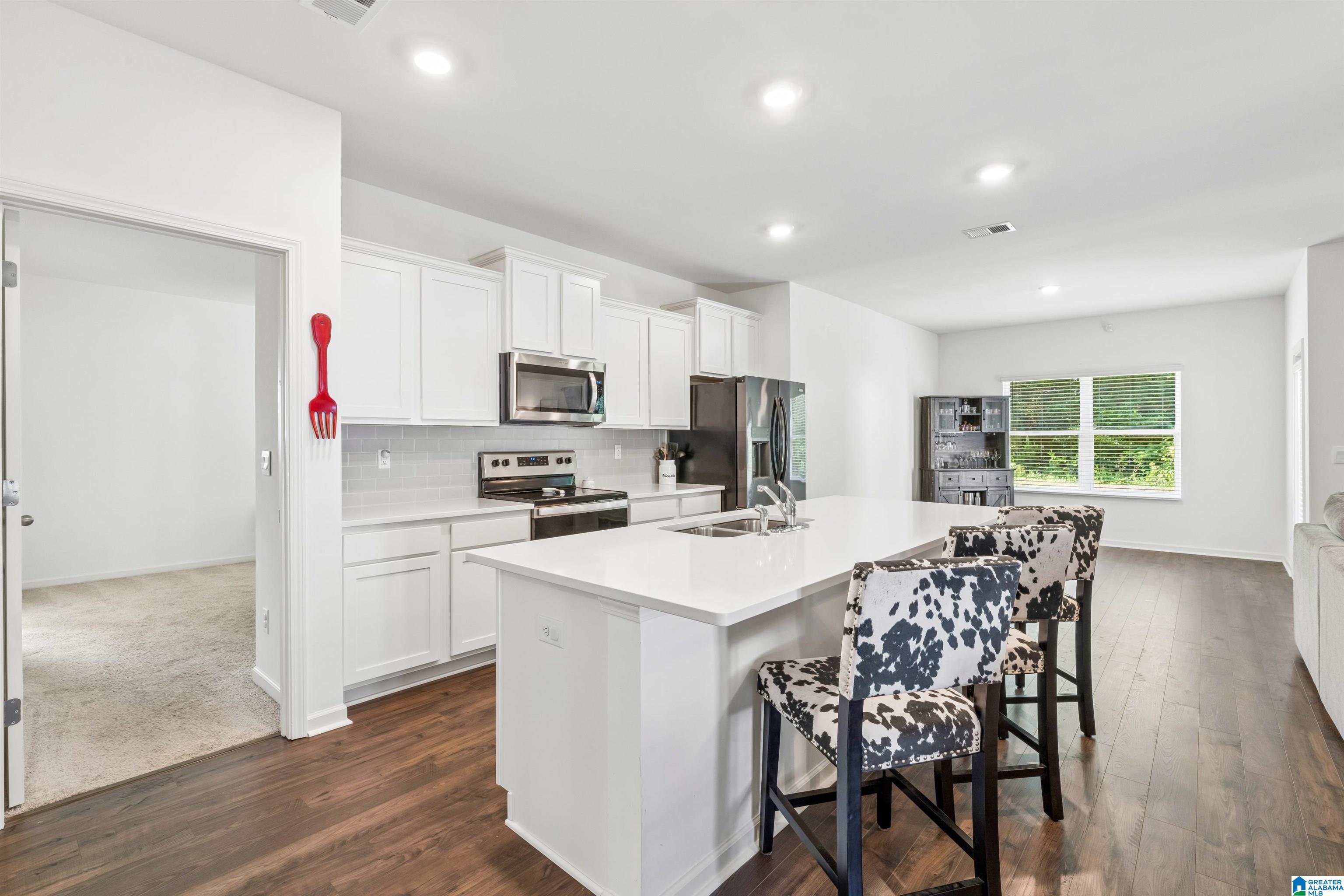 1193 MOUNTAIN LAUREL CIRCLE