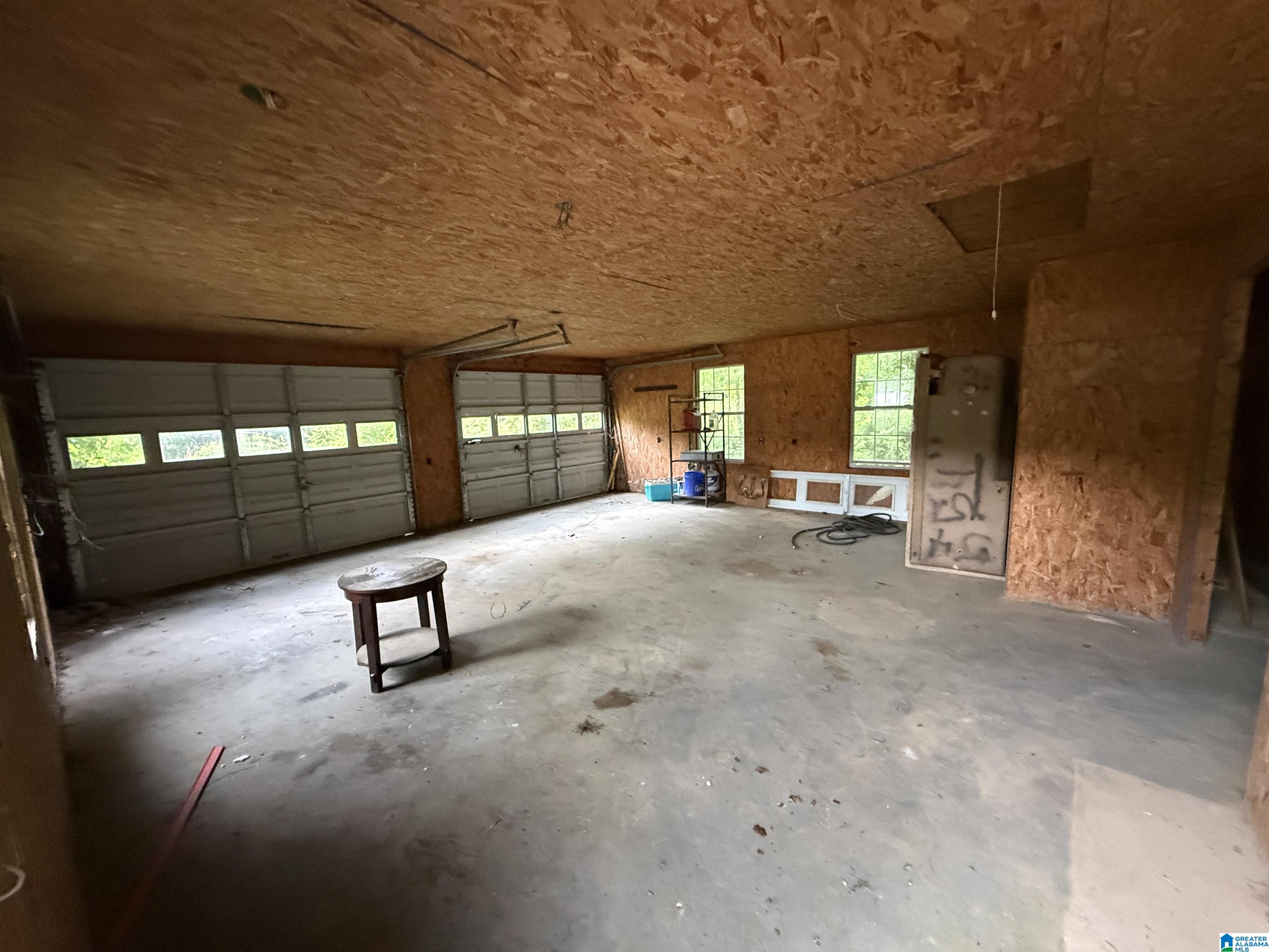 315 RED OAK DRIVE