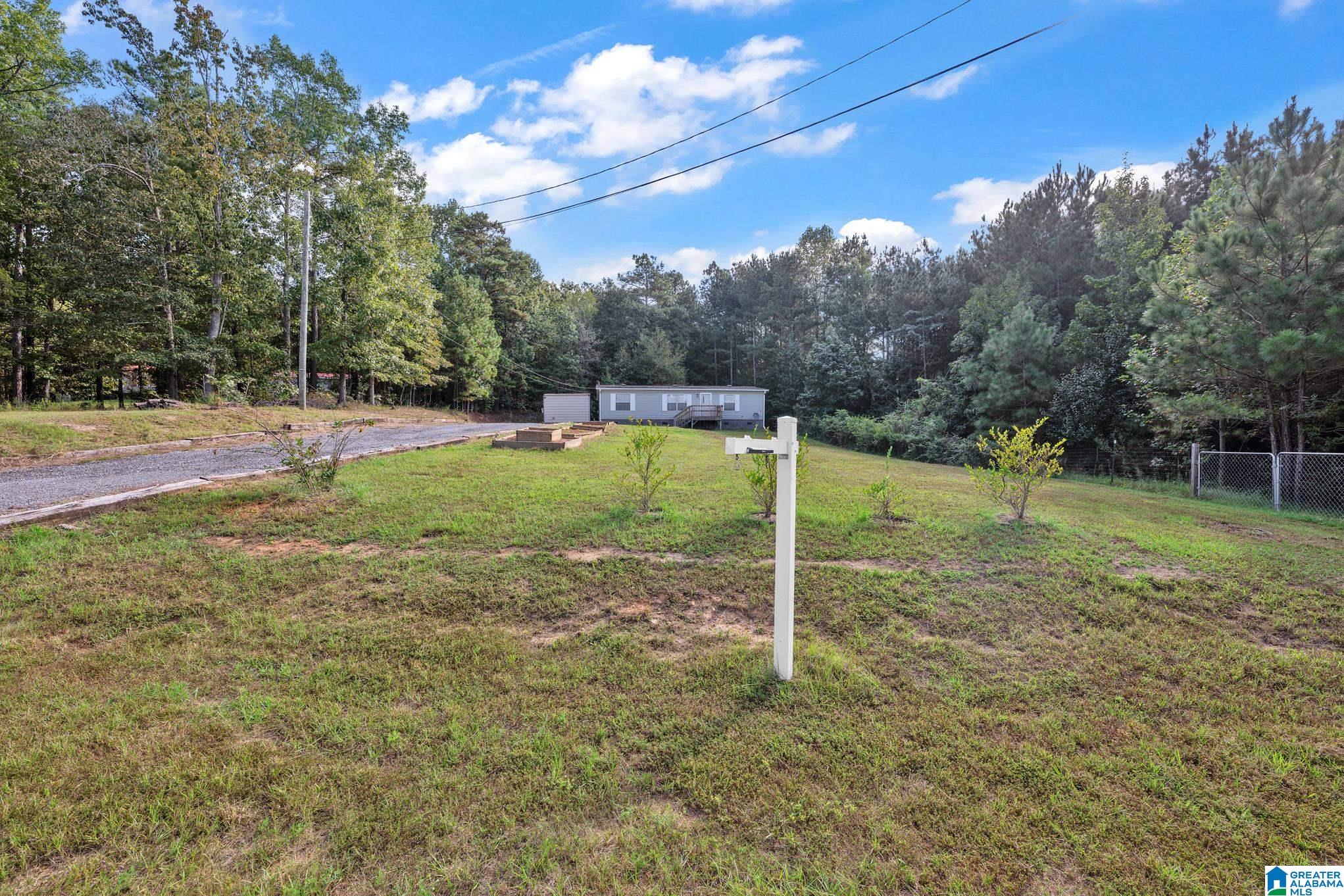 855 CHERRYWOOD COURT