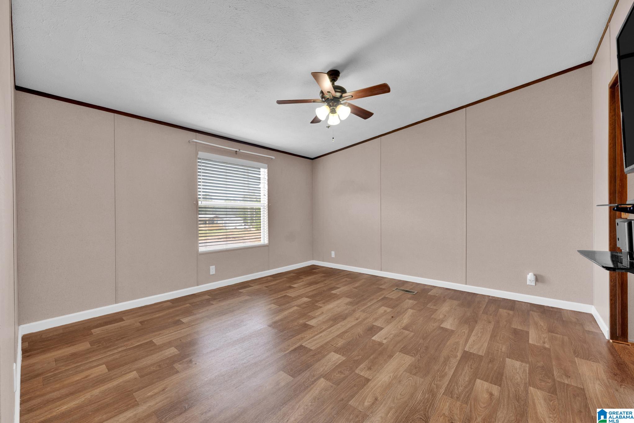 855 CHERRYWOOD COURT