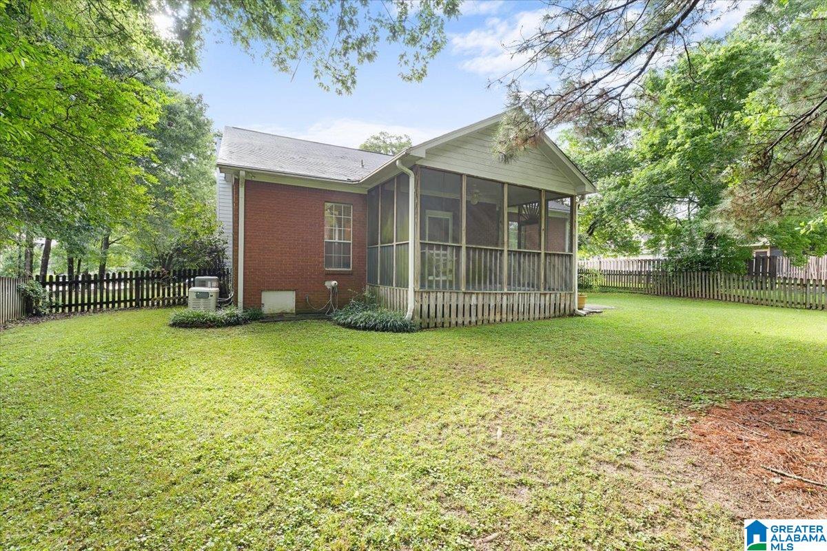 4024 CHRISTOPHER DRIVE