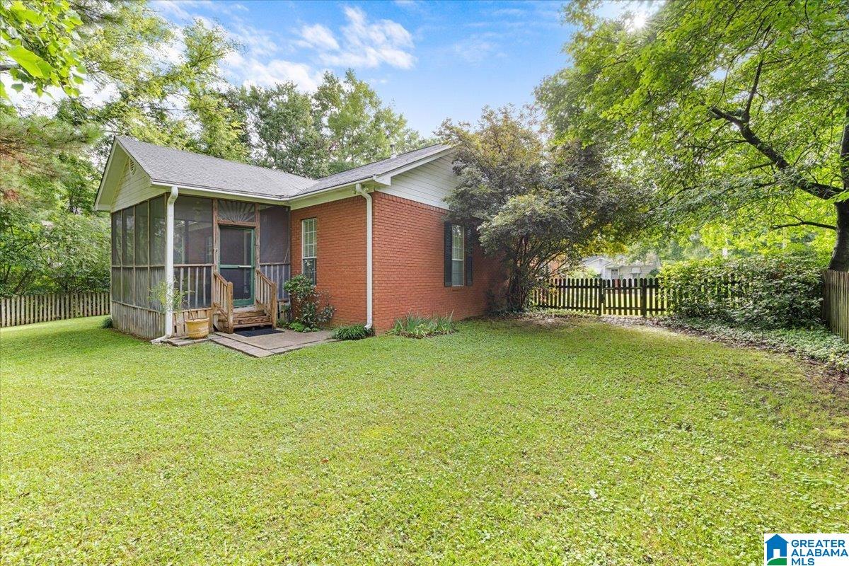 4024 CHRISTOPHER DRIVE