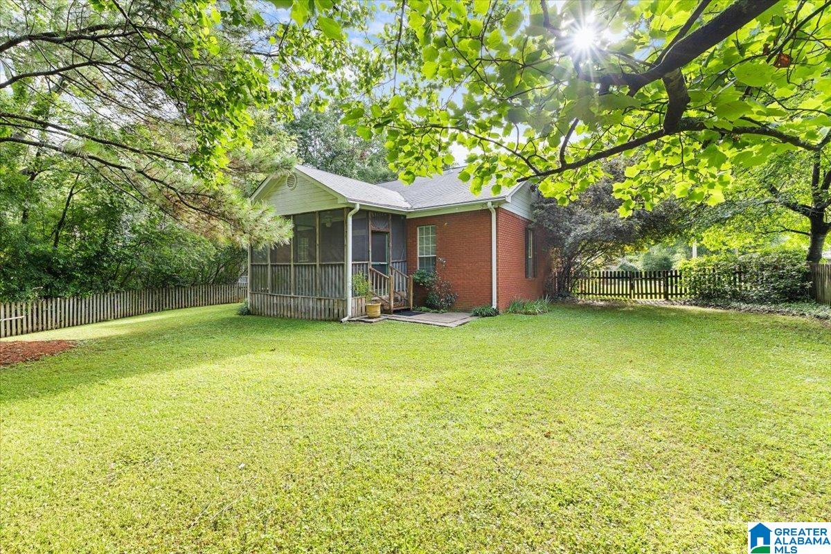 4024 CHRISTOPHER DRIVE