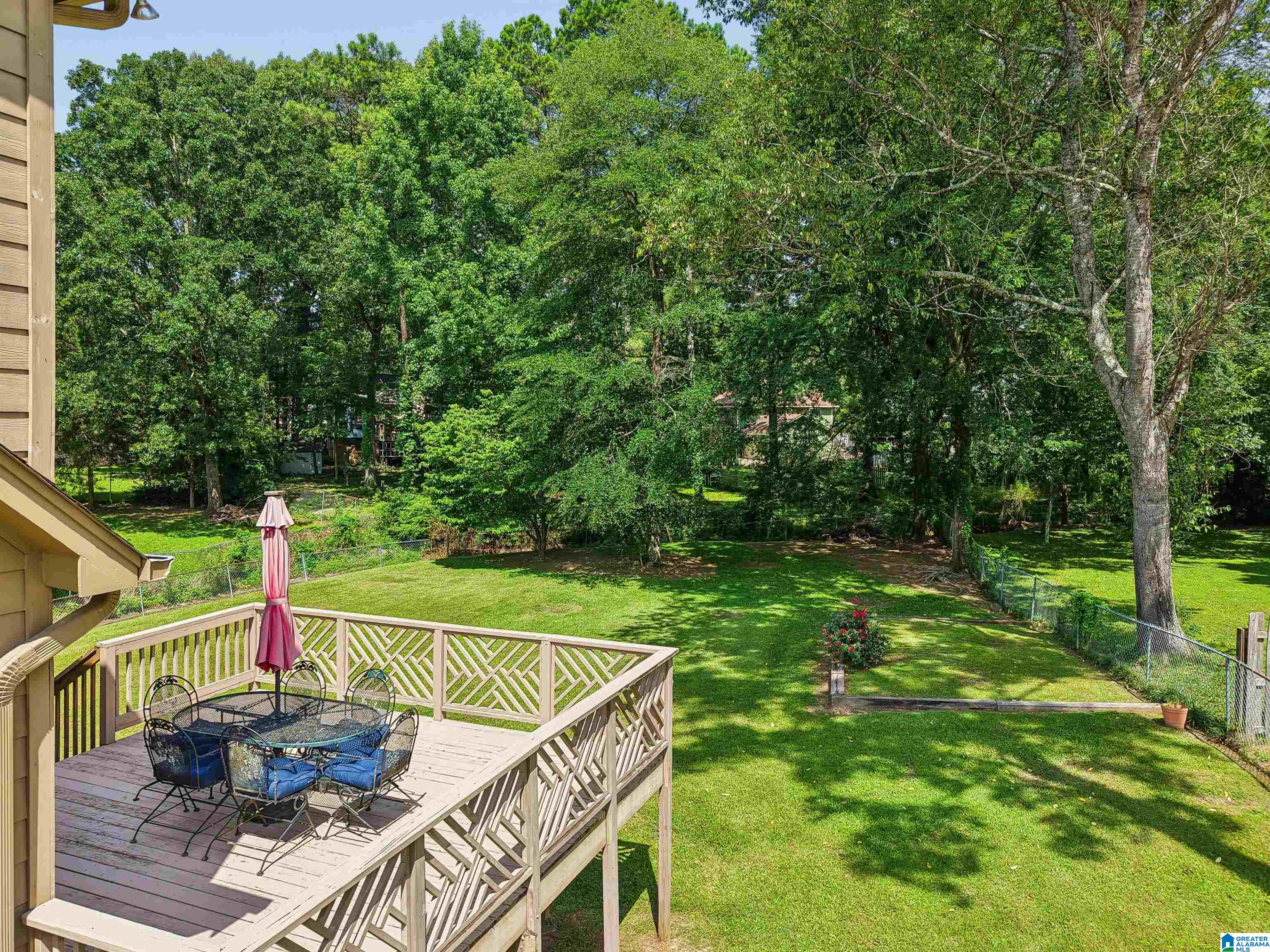 609 CHEROKEE CIRCLE