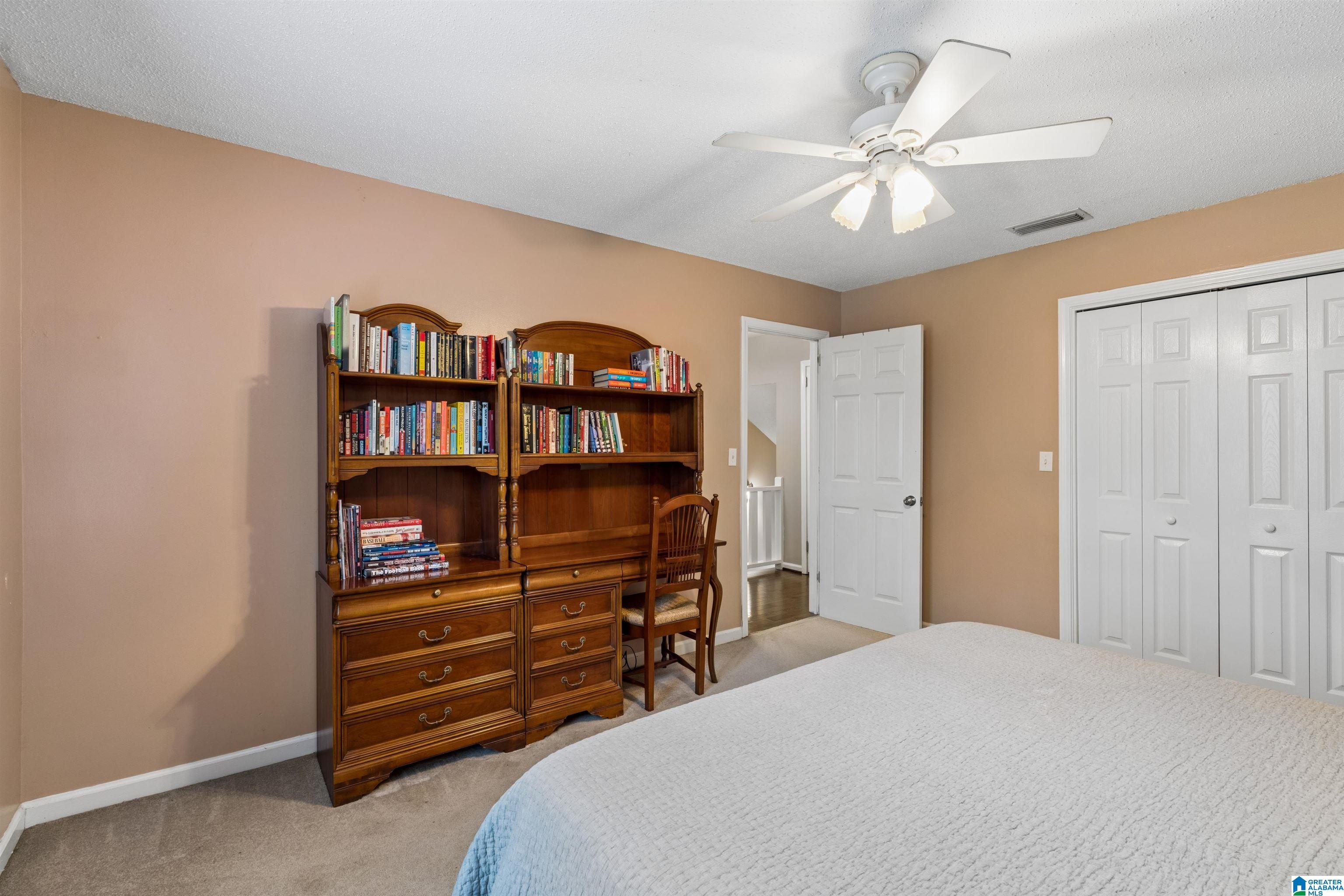 609 CHEROKEE CIRCLE