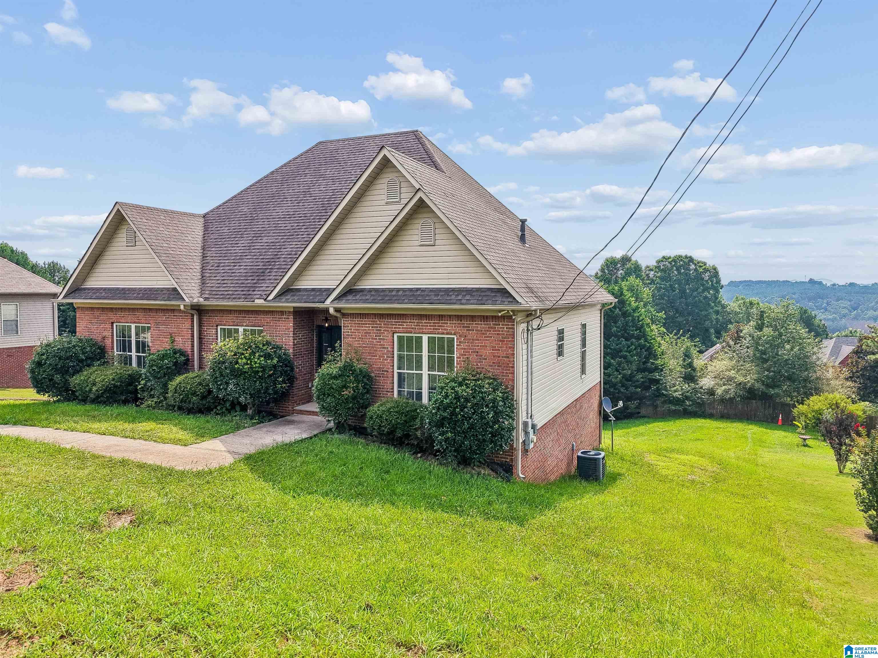 509 WOODLAND RIDGE ROAD