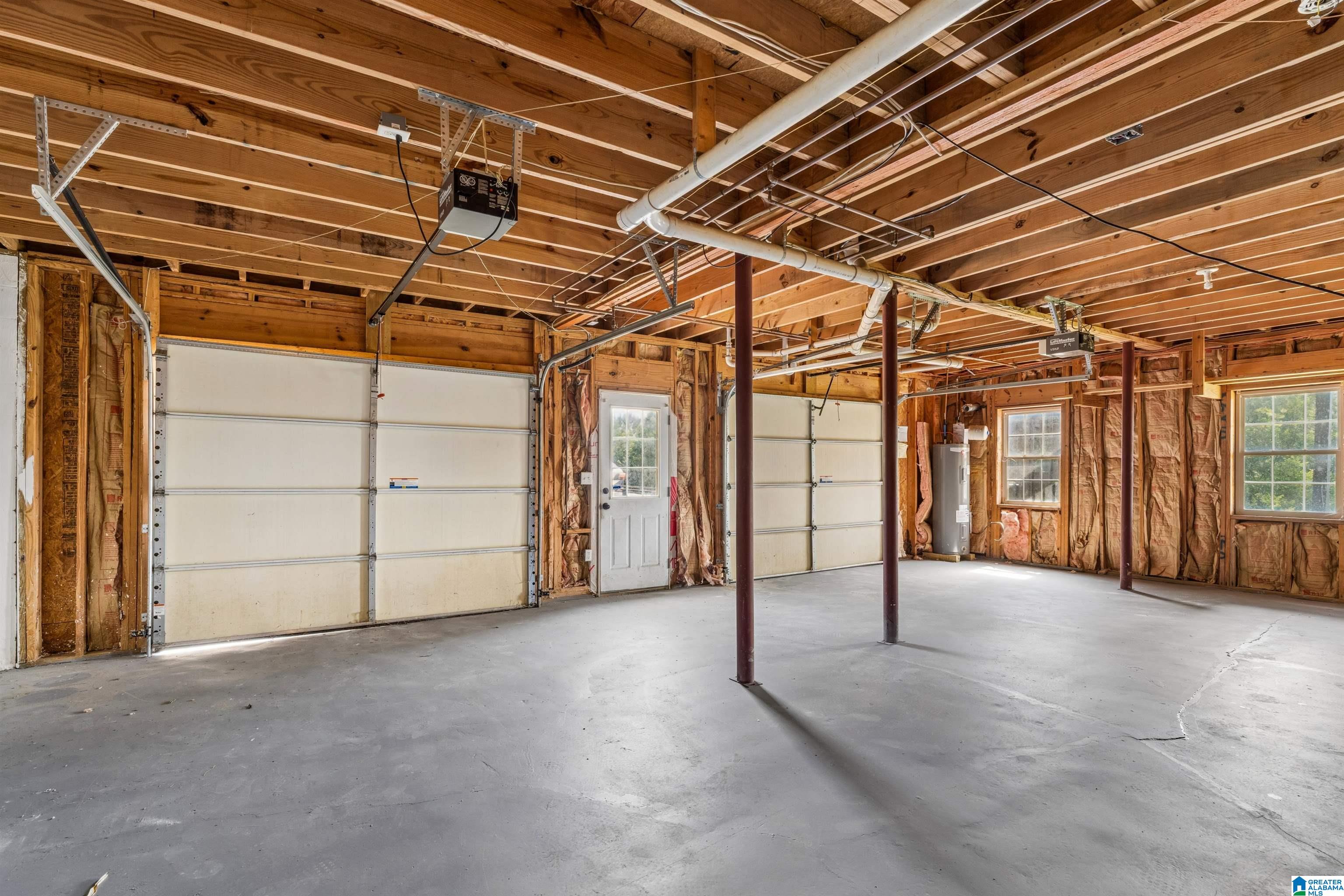 509 WOODLAND RIDGE ROAD