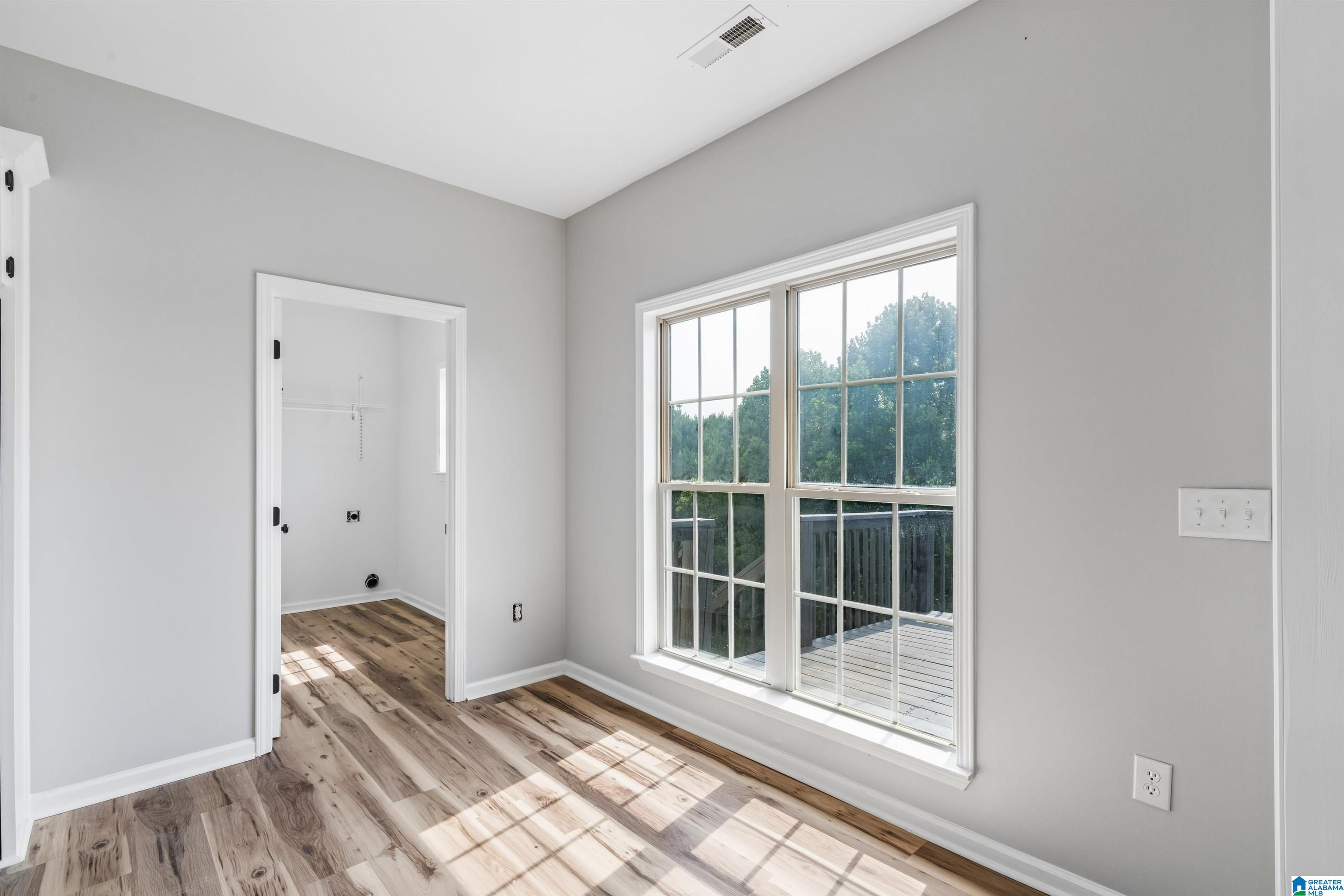 509 WOODLAND RIDGE ROAD