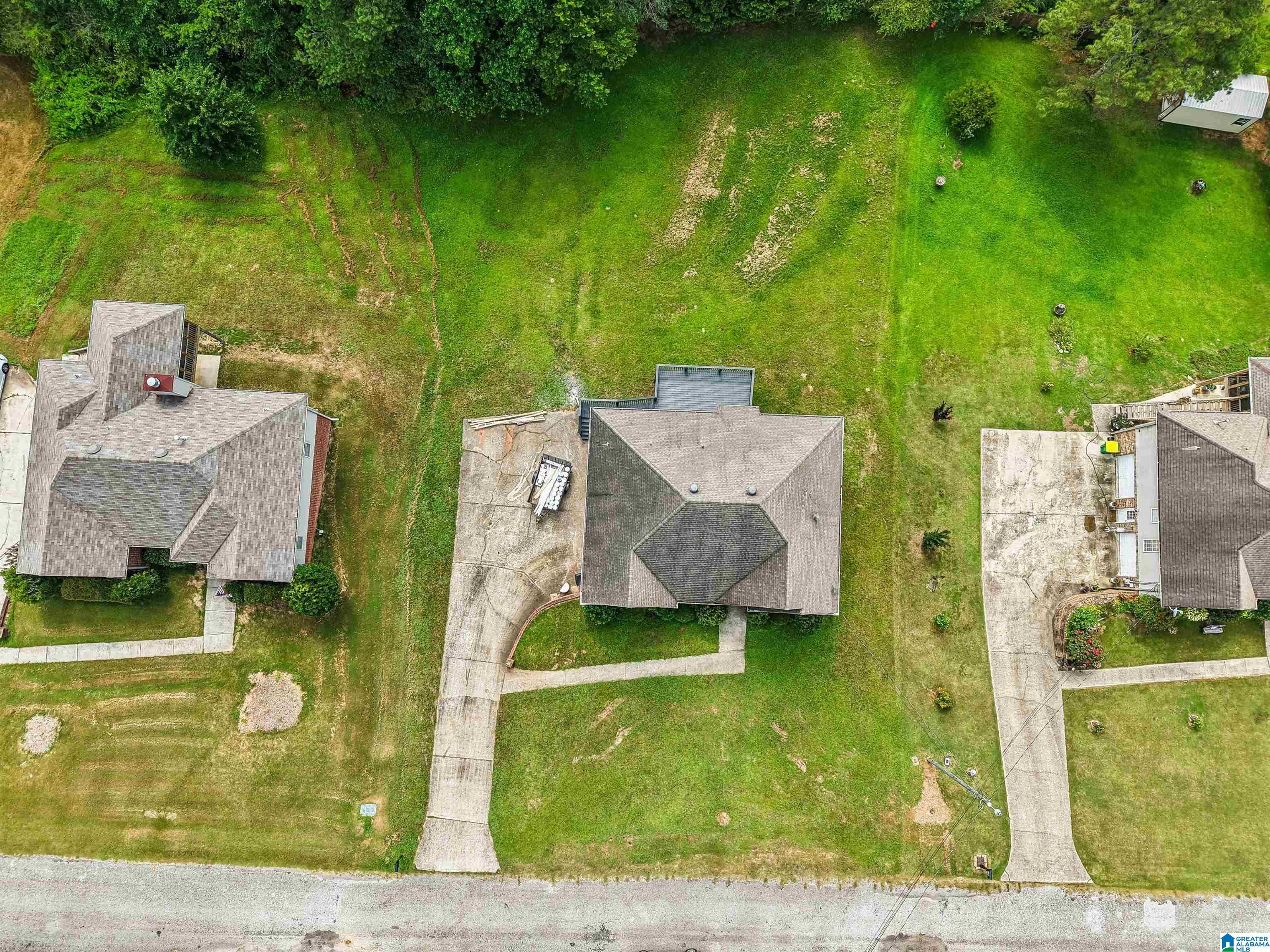 509 WOODLAND RIDGE ROAD