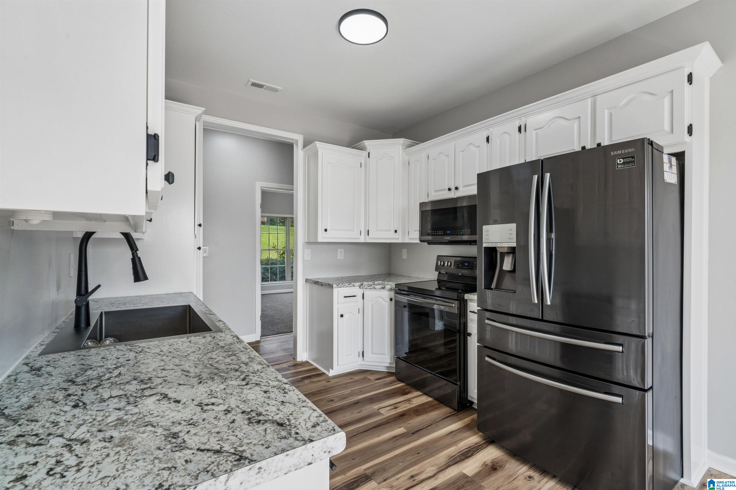 509 WOODLAND RIDGE ROAD
