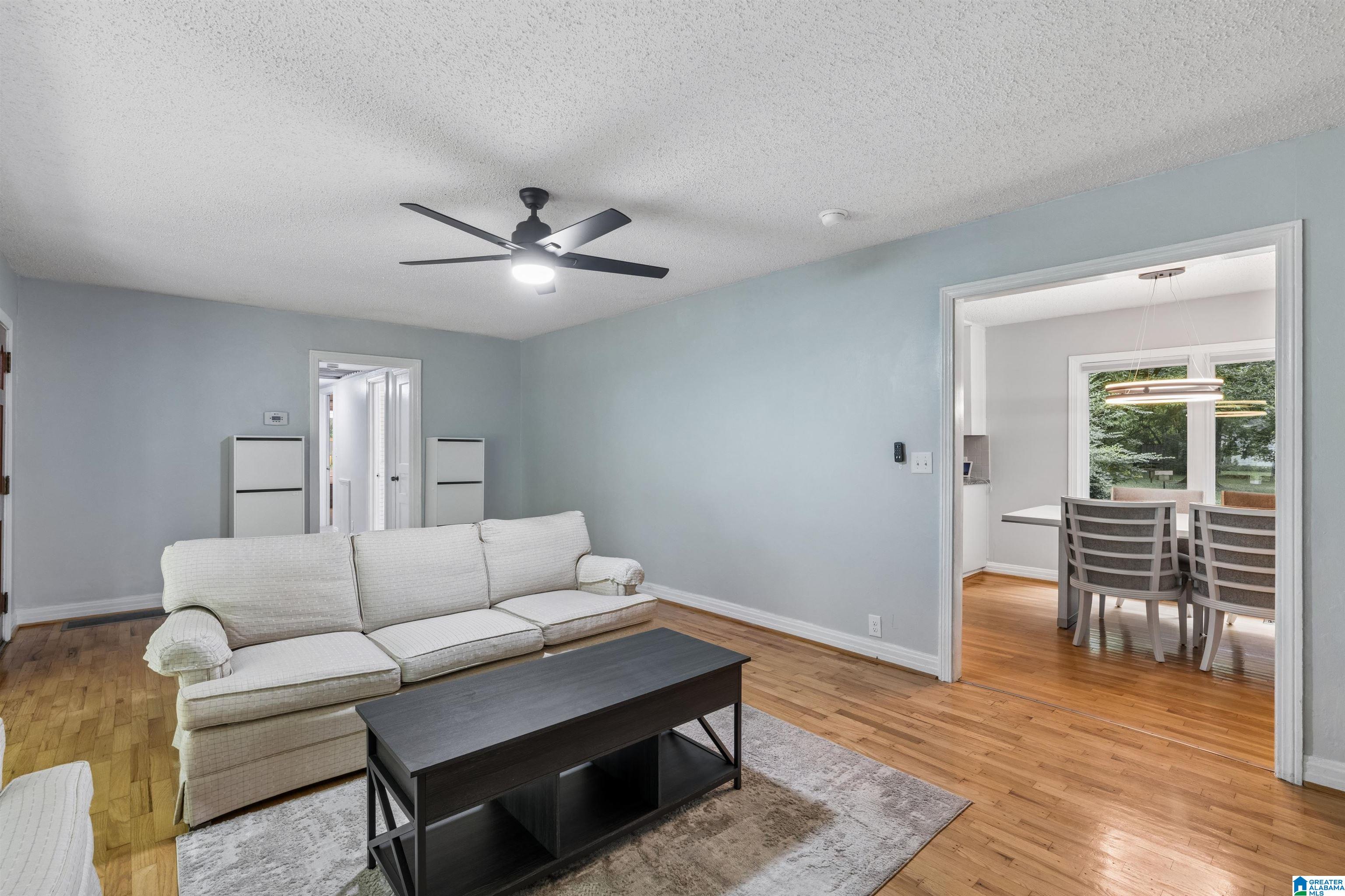 1249 NORMAN DRIVE