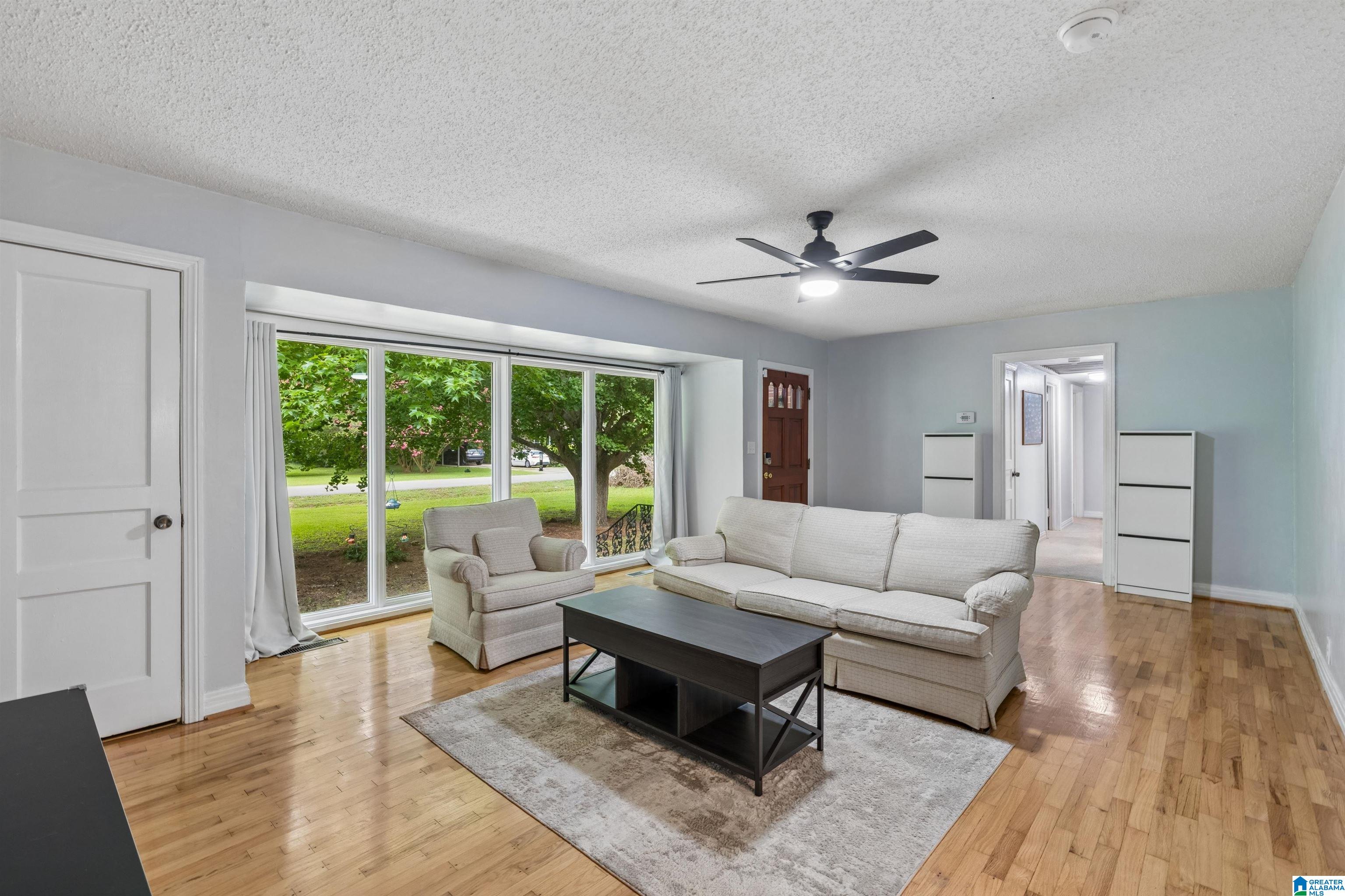 1249 NORMAN DRIVE