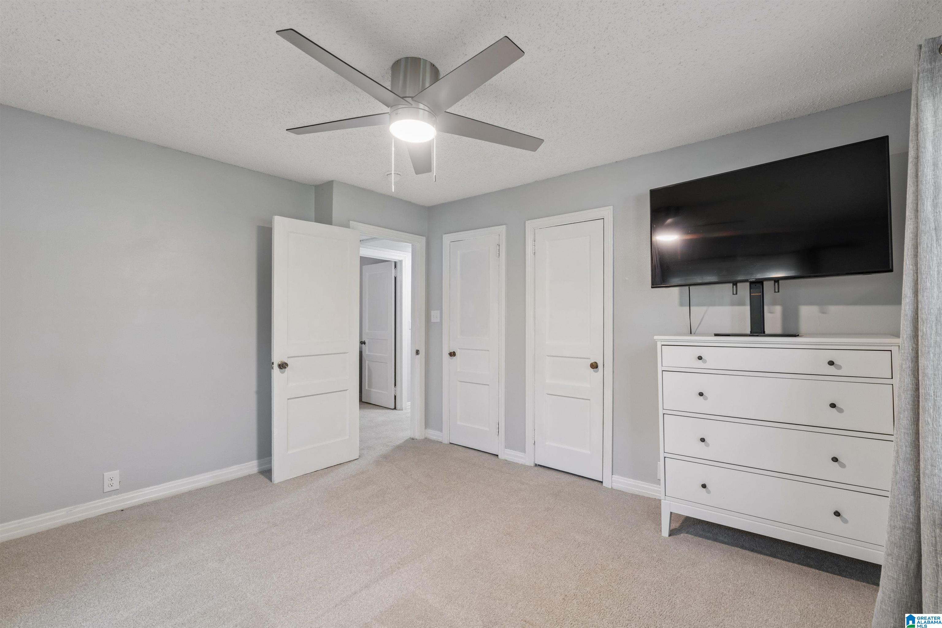 1249 NORMAN DRIVE