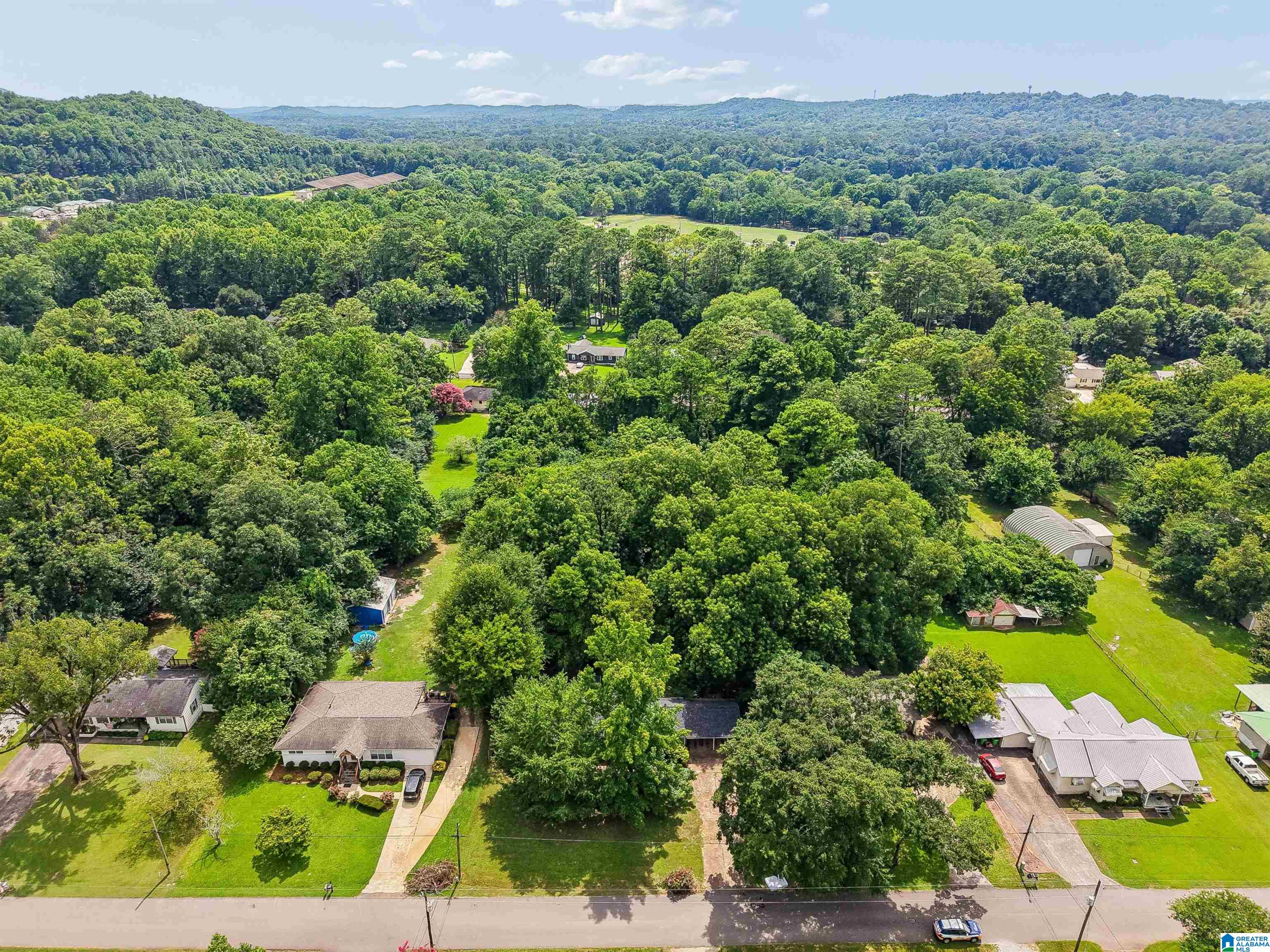 1249 NORMAN DRIVE