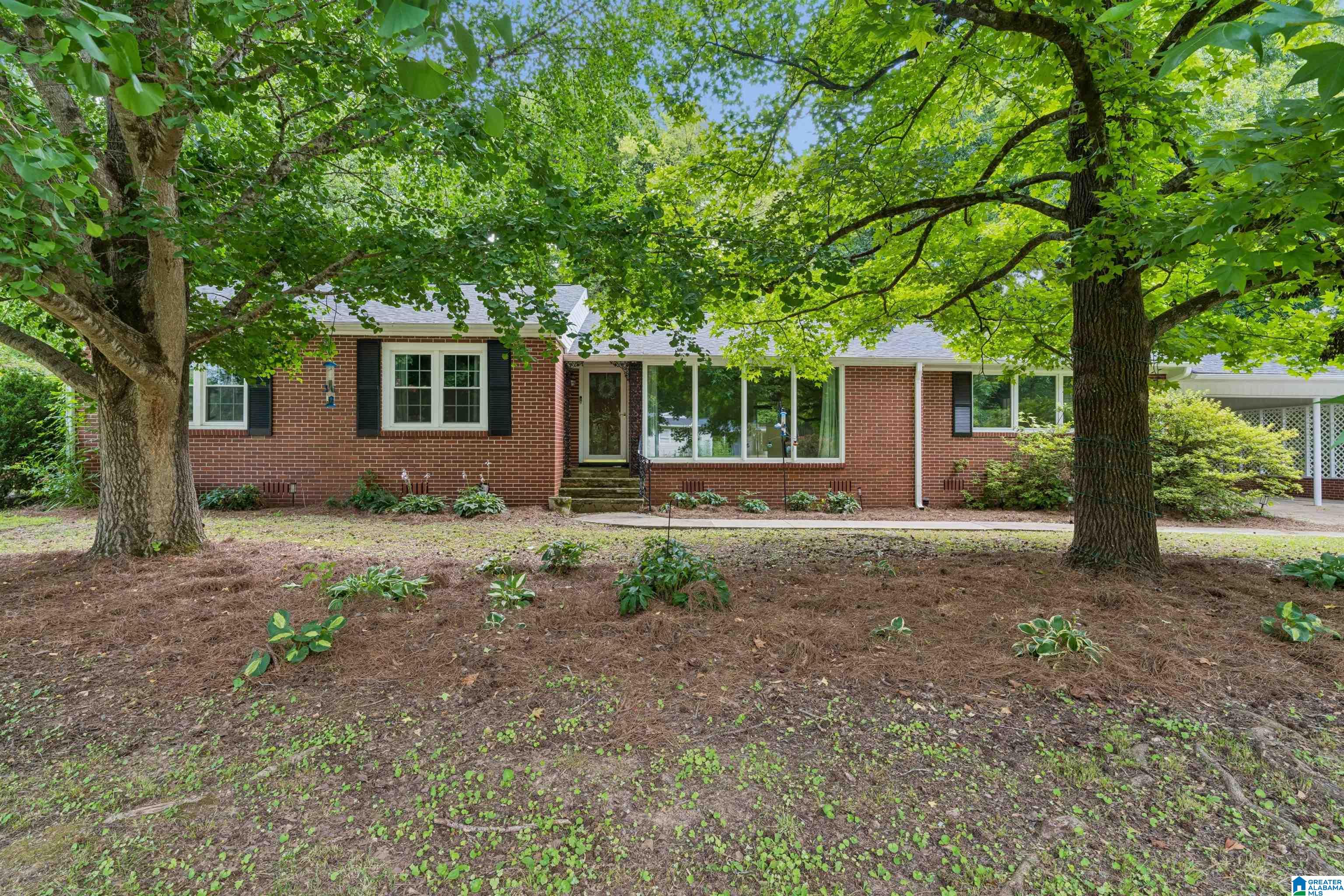 1249 NORMAN DRIVE