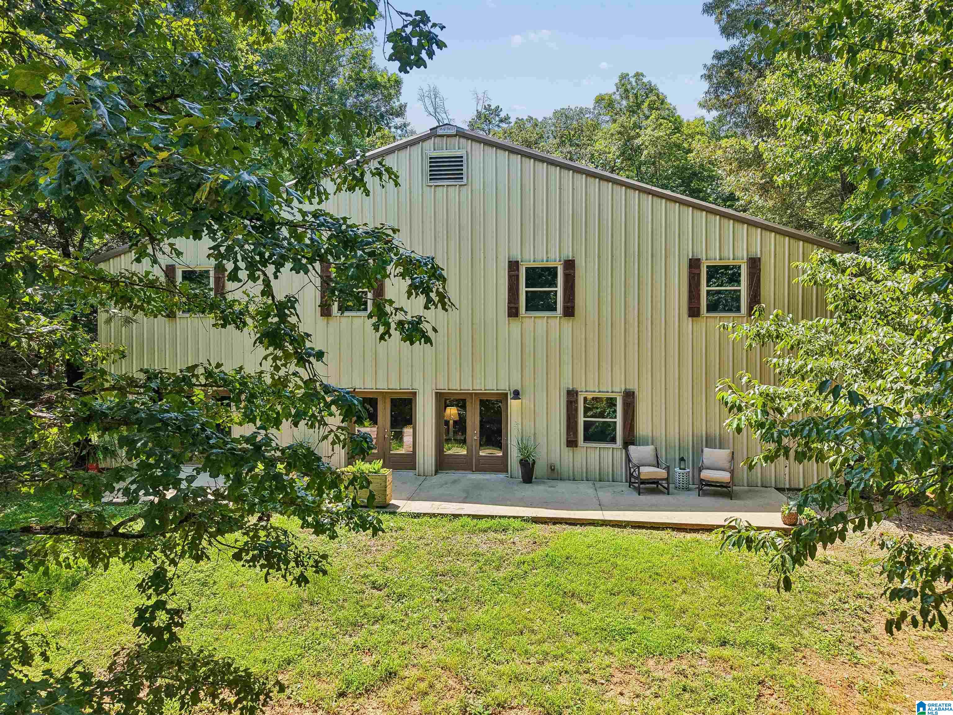 1961 MOUNTAIN VIEW ROAD