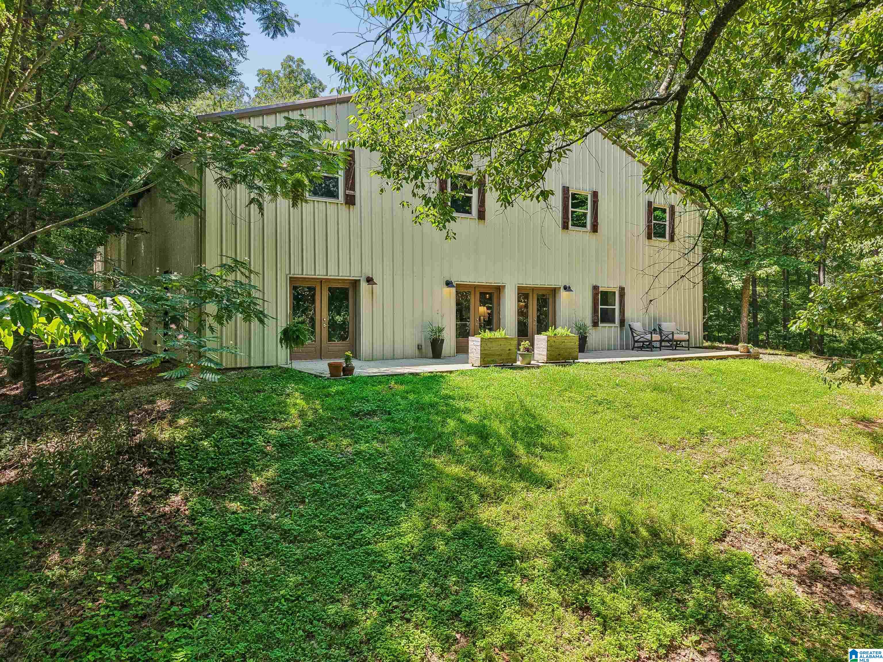 1961 MOUNTAIN VIEW ROAD