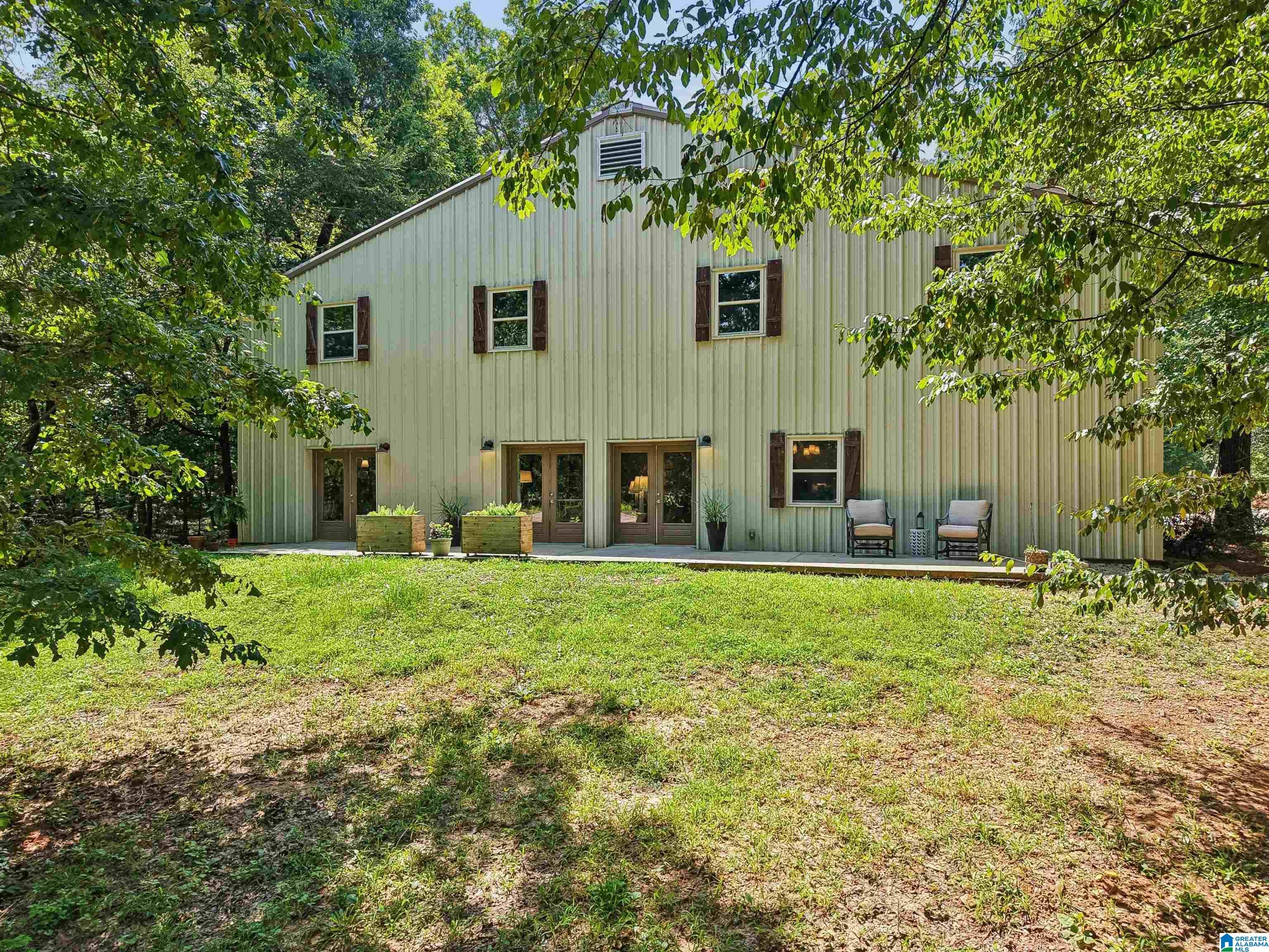 1961 MOUNTAIN VIEW ROAD