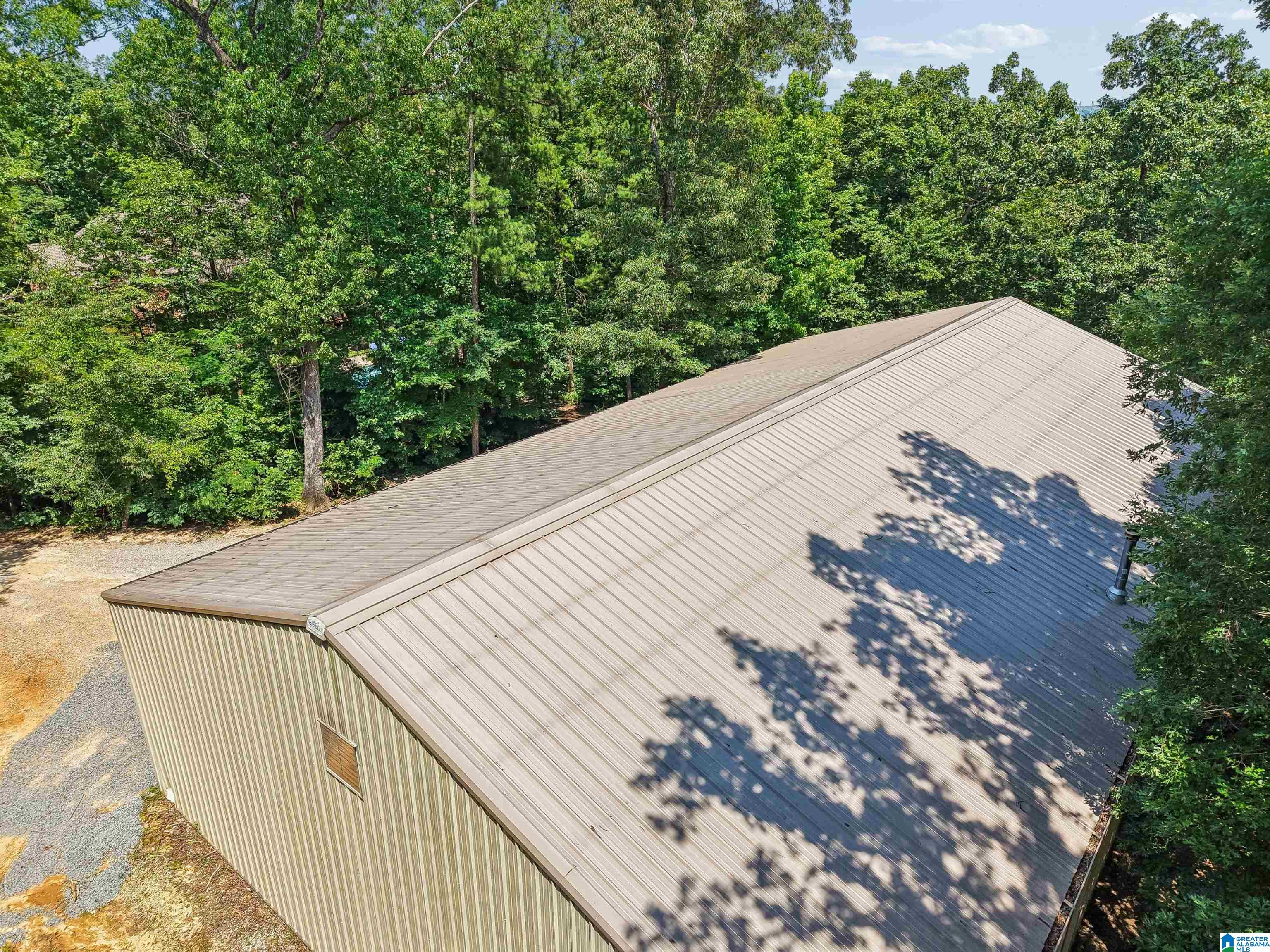 1961 MOUNTAIN VIEW ROAD