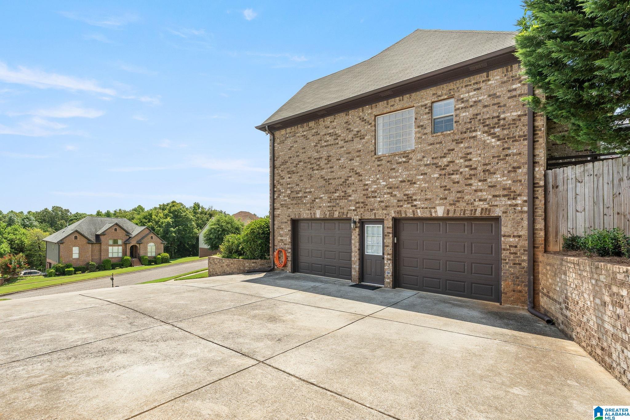 7022 CHATHAM DRIVE