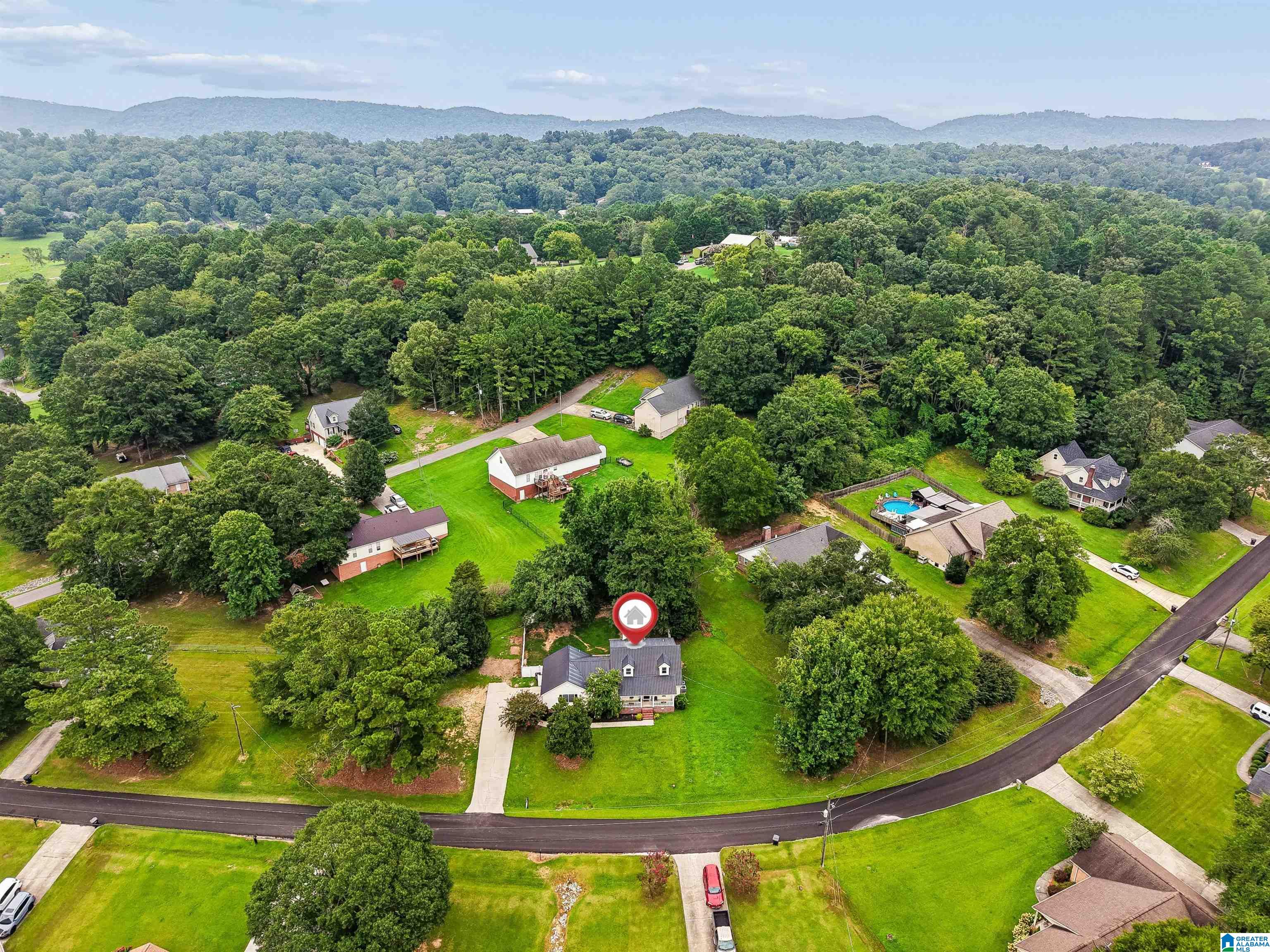 3215 BERKLEY HILLS DRIVE W