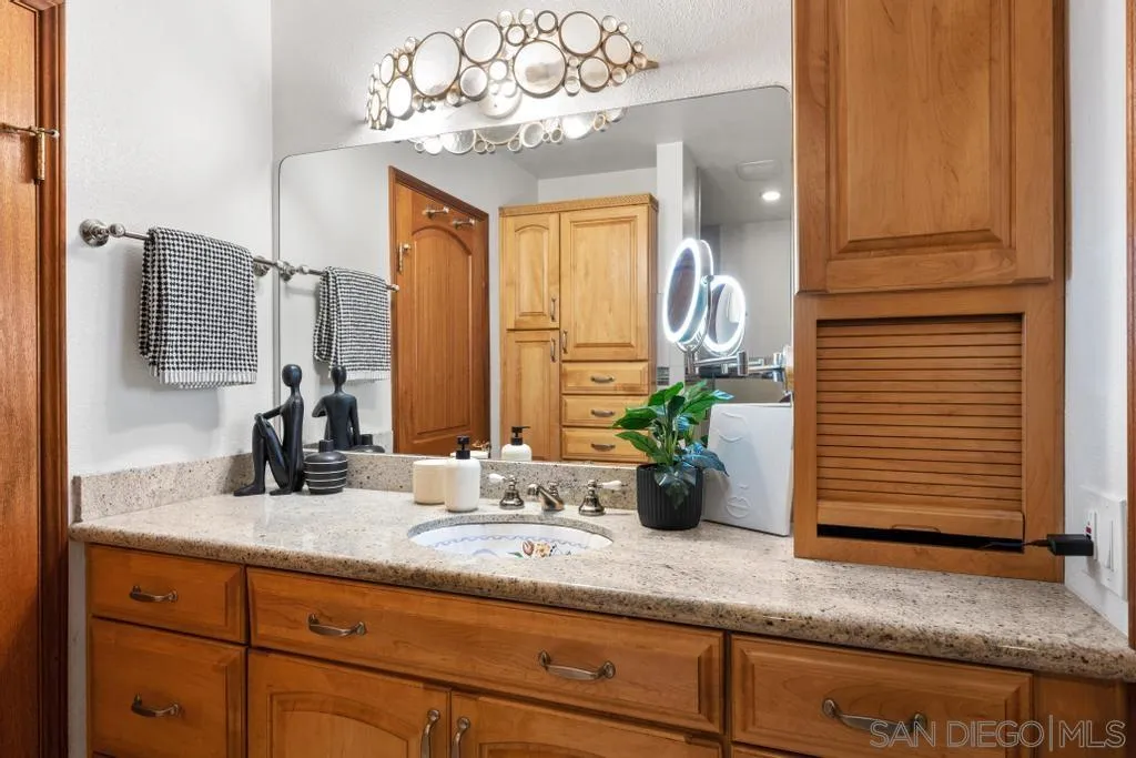 4107 Mount Alifan Pl Unit C