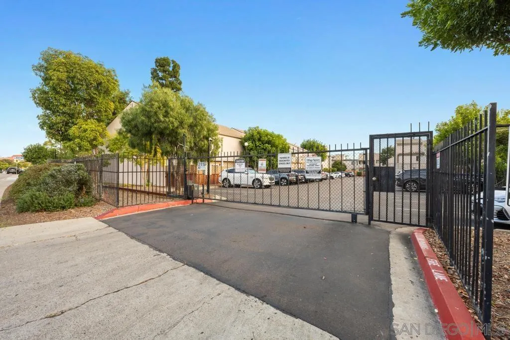 4107 Mount Alifan Pl Unit C