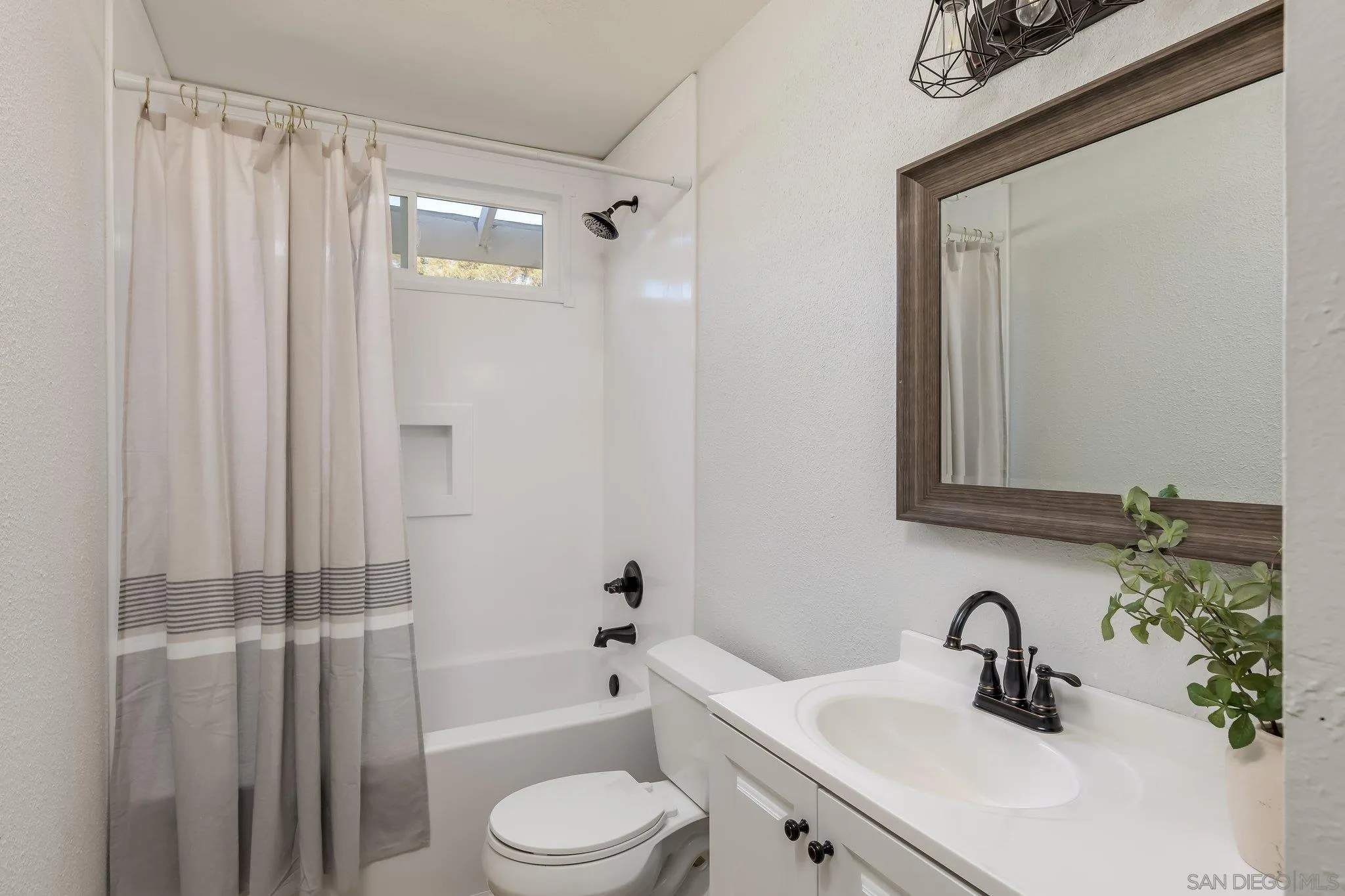 7916 Calle Posada