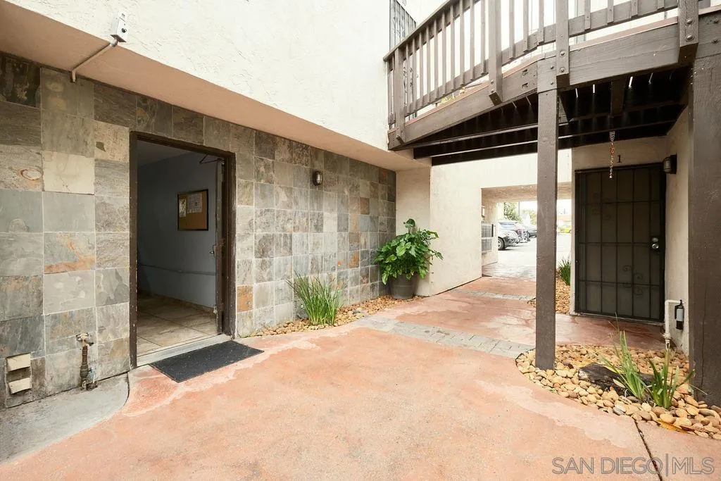 6735 Amherst St Unit Apt 1e