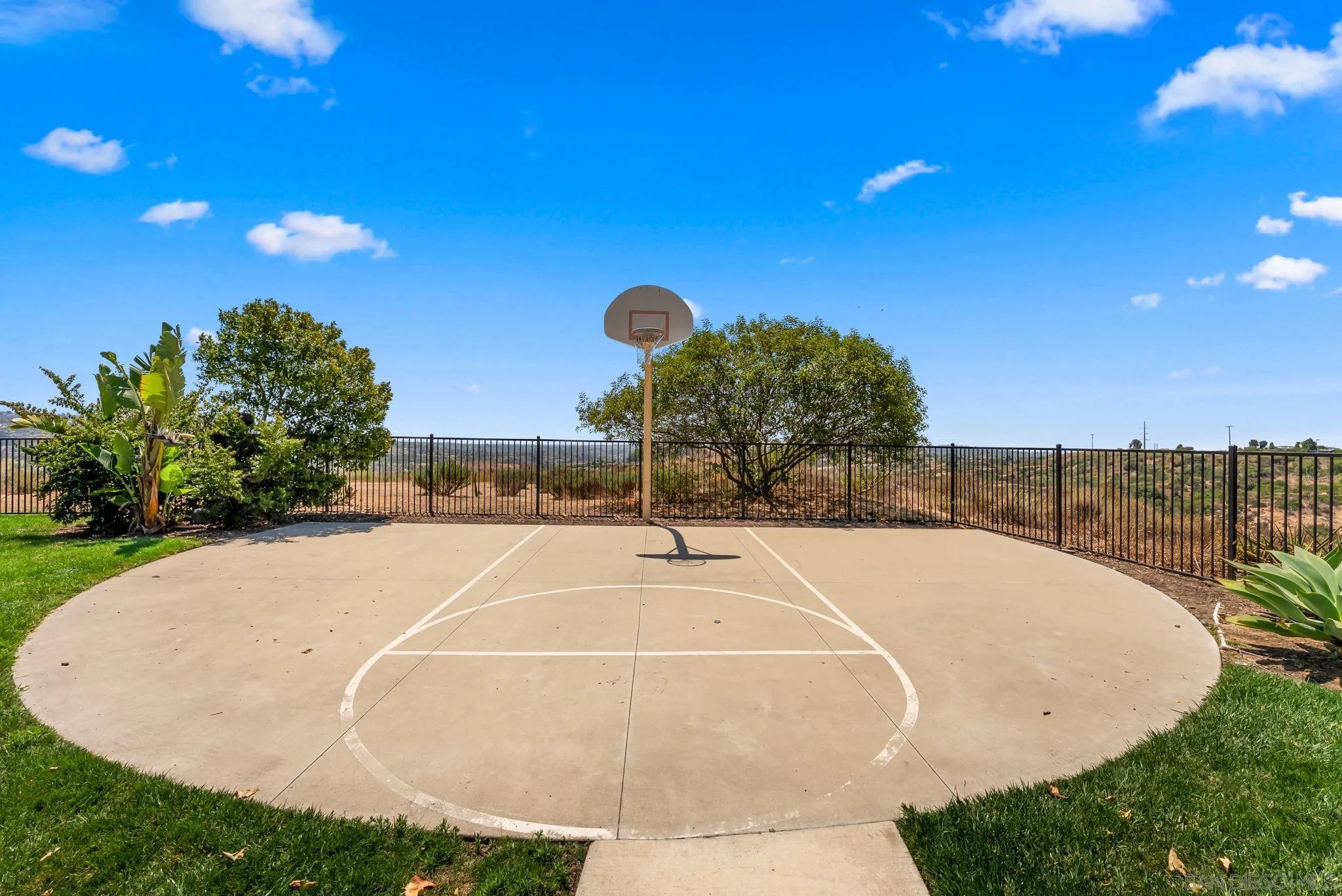 2405 Copper Way