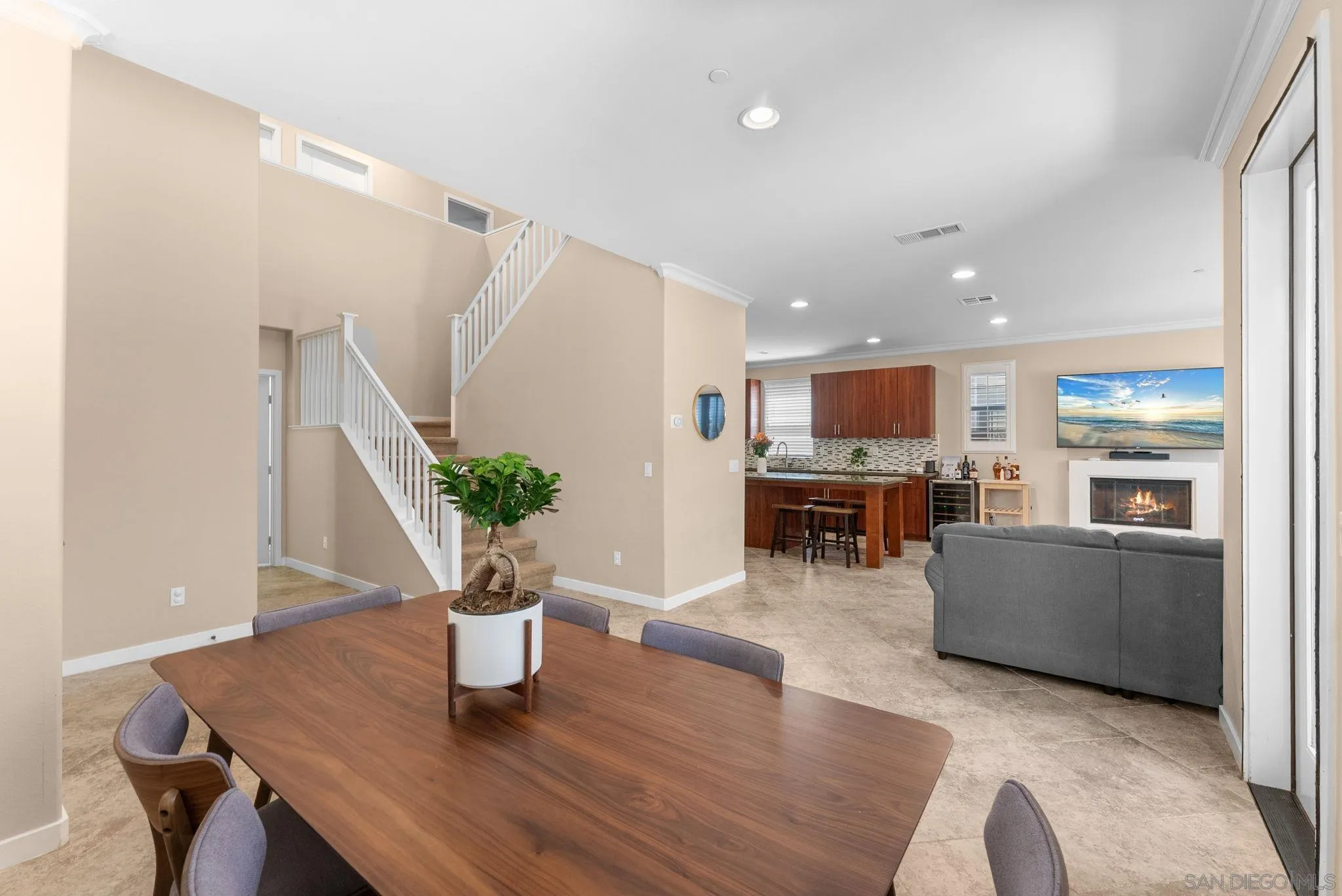 2405 Copper Way