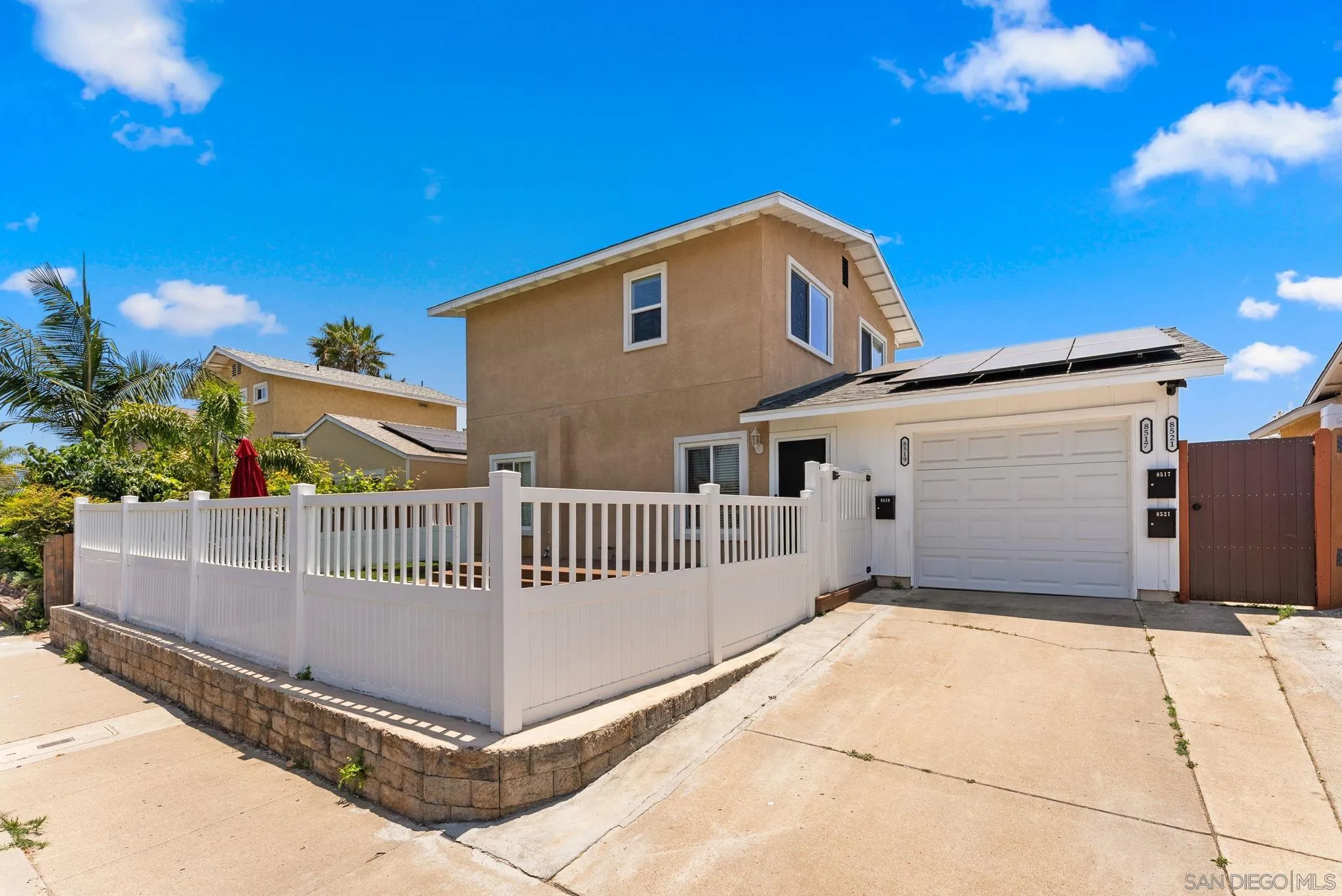8519 Jade Coast Dr