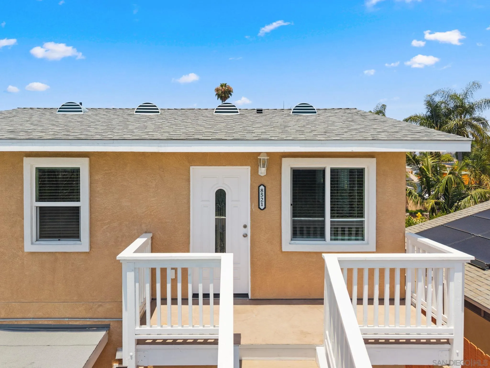 8519 Jade Coast Dr