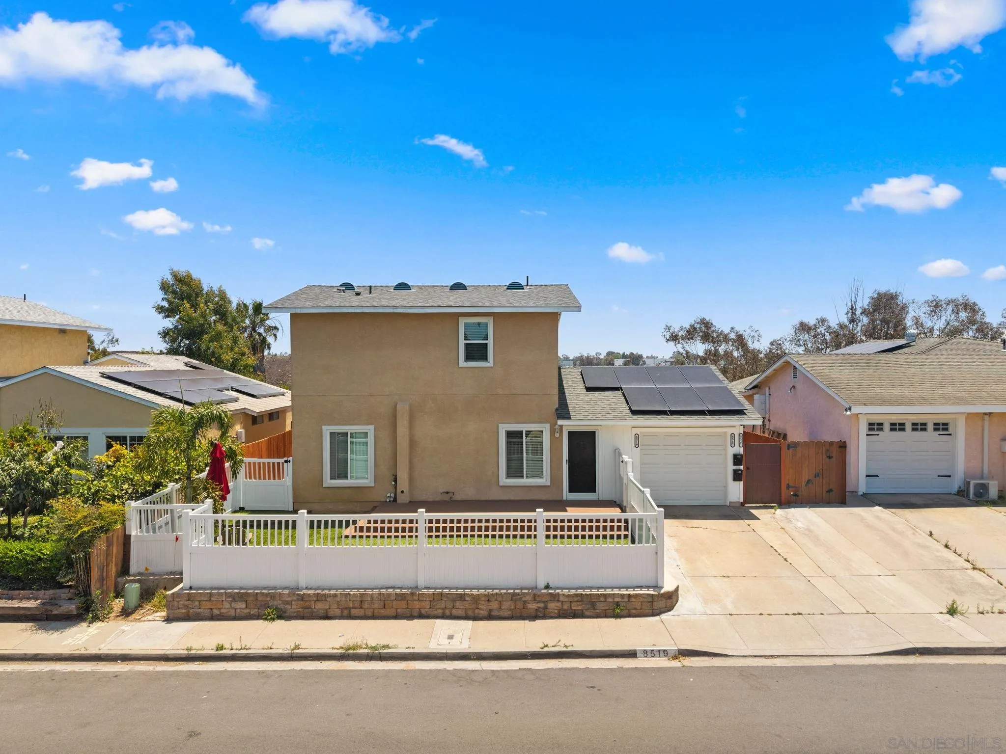 8519 Jade Coast Dr