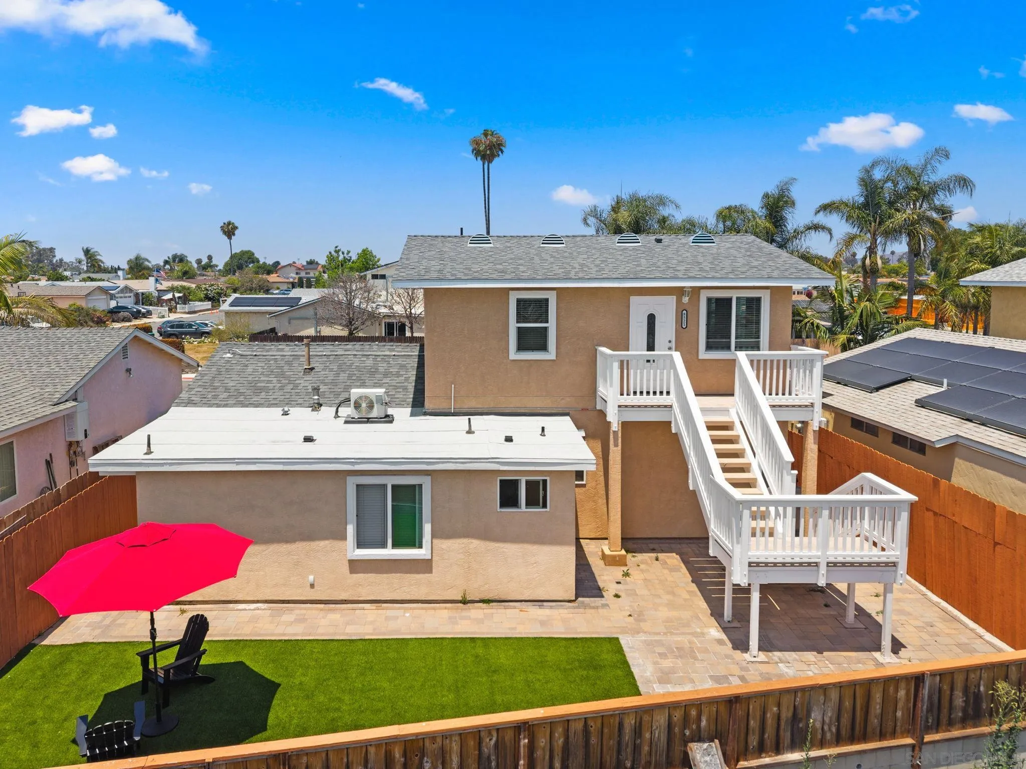 8519 Jade Coast Dr