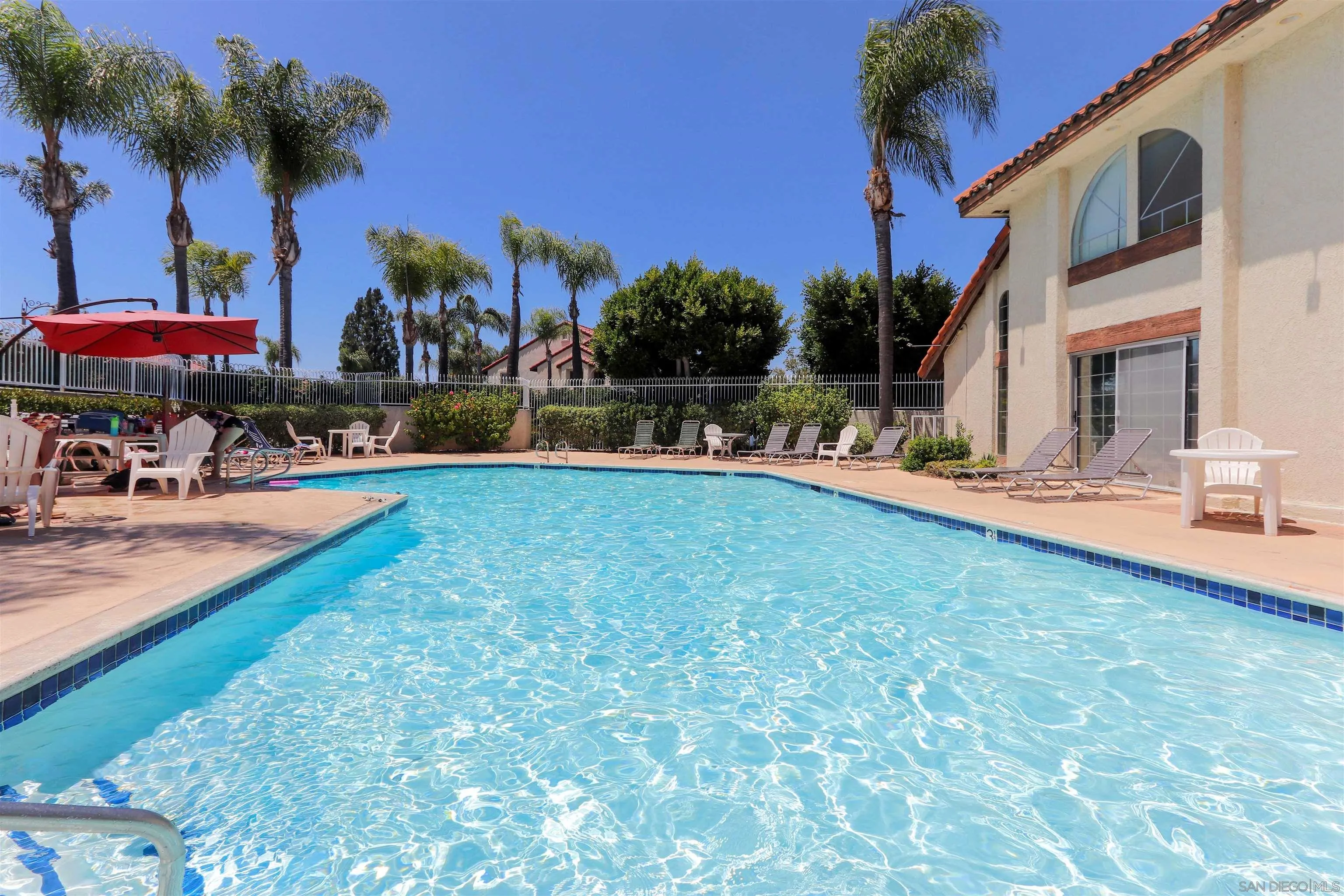 23391 La Crescenta Unit Unit B