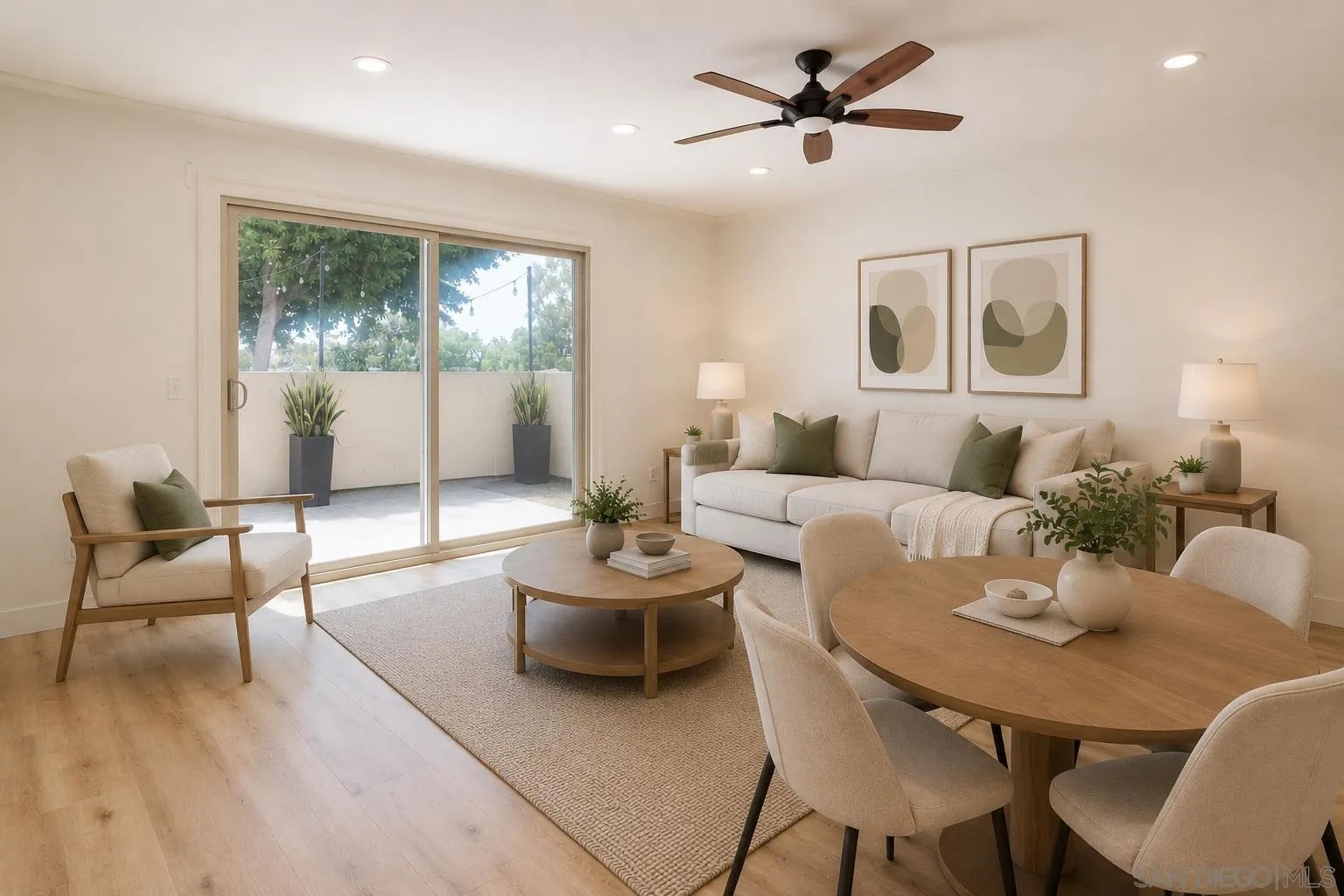23391 La Crescenta Unit Unit B